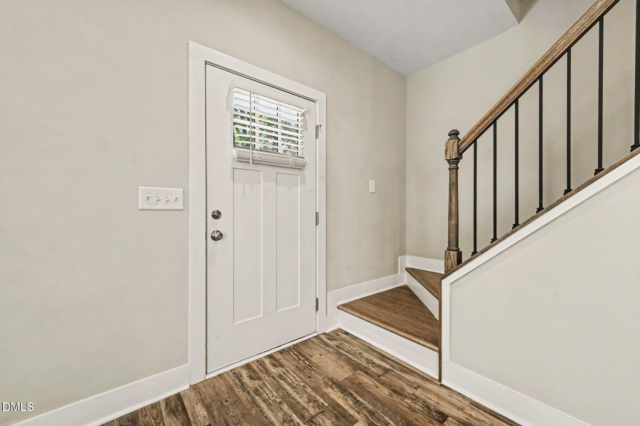 1107 Simmons Street Property Photo 4