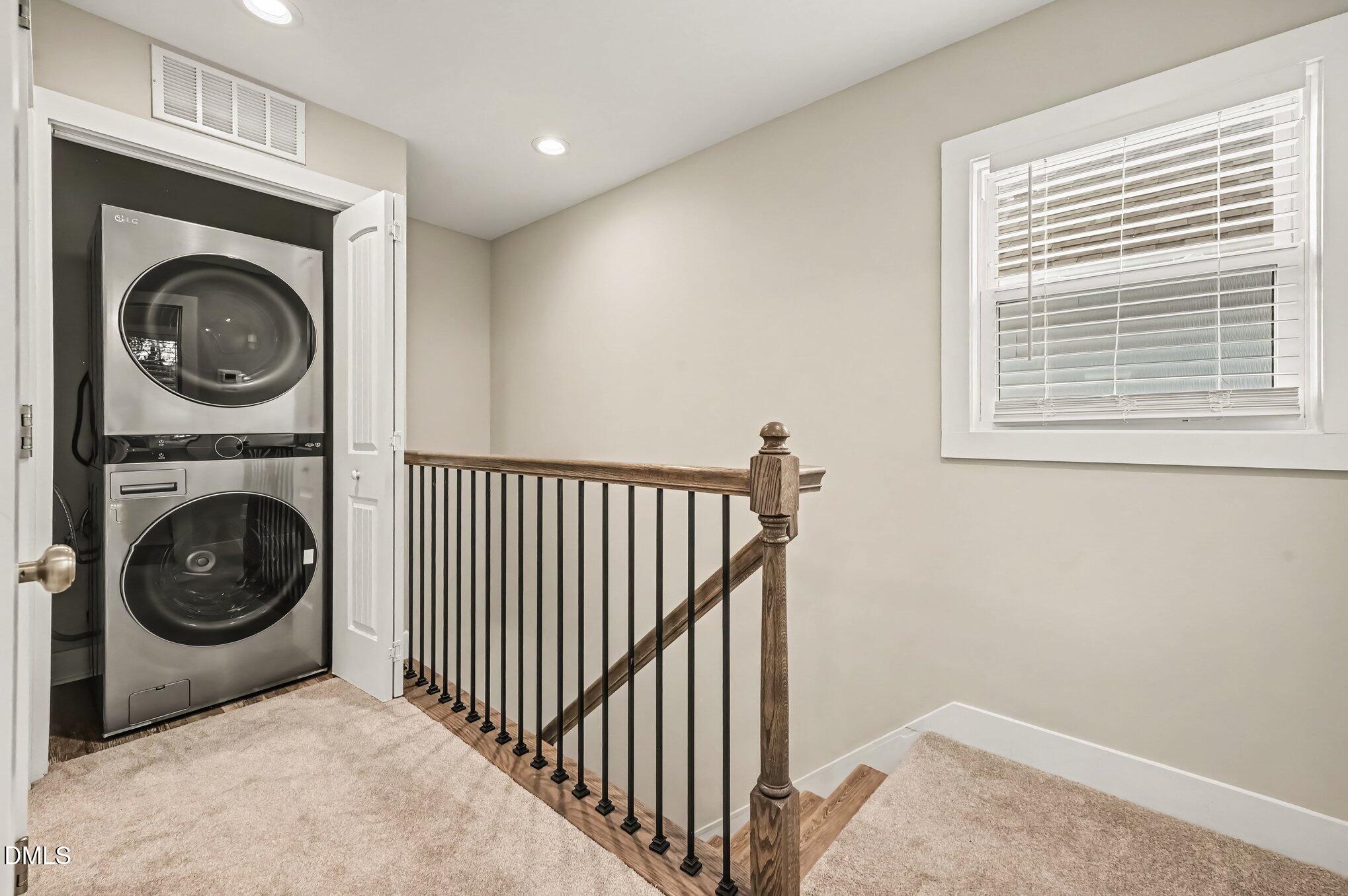 1107 Simmons Street Property Photo 12