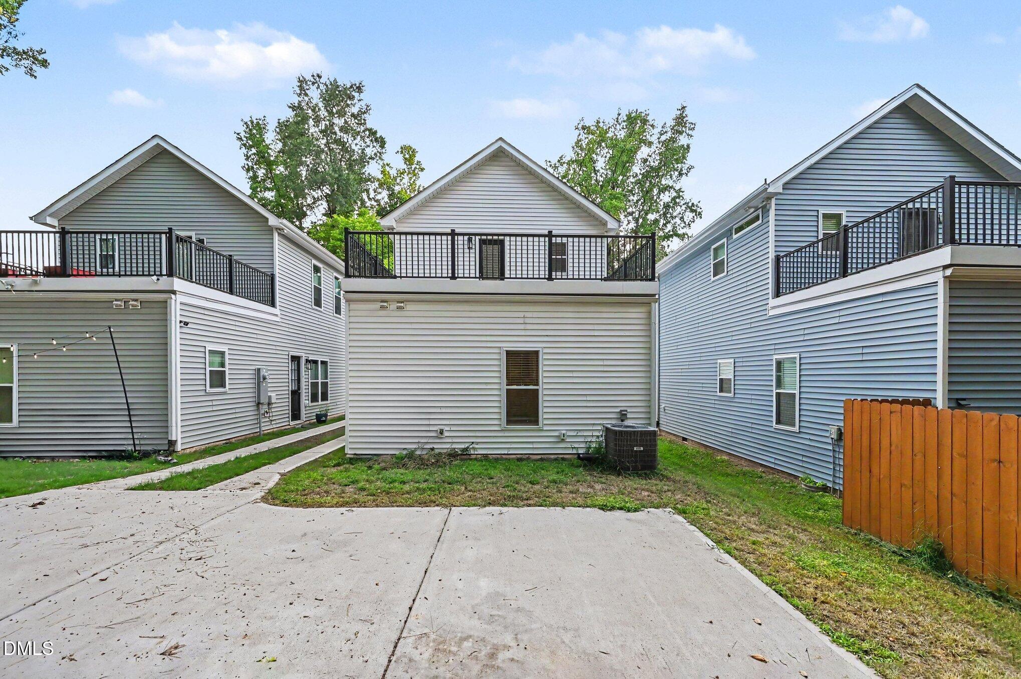 1107 Simmons Street Property Photo 26