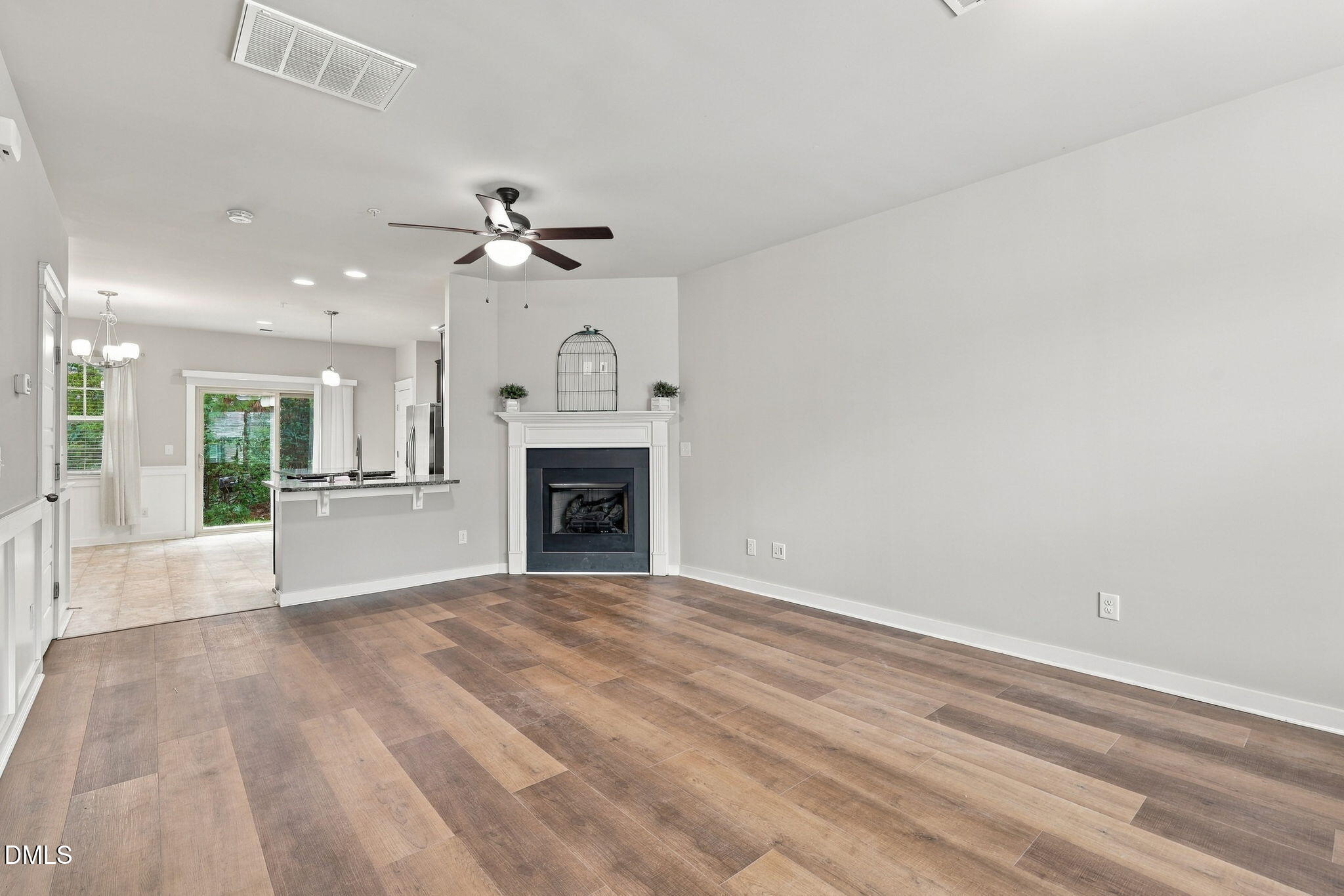 6253 Pesta Court Property Photo 3