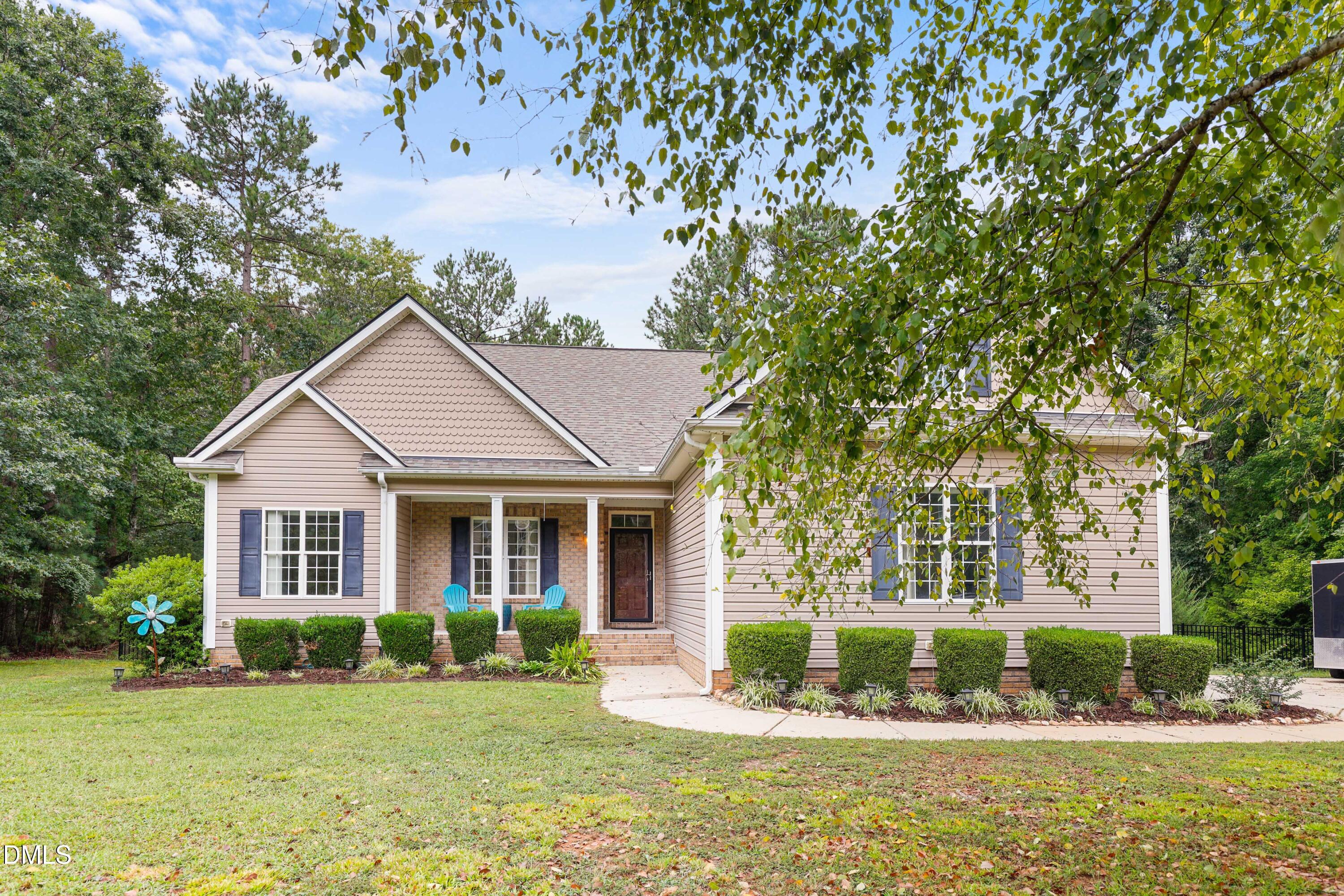 1511 Anterra Drive Property Photo 1
