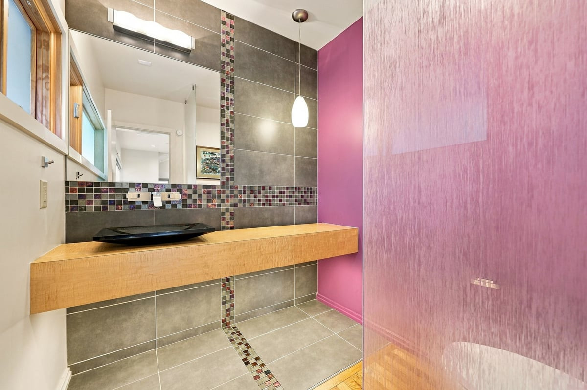 3007 Surrey Road Property Photo 25
