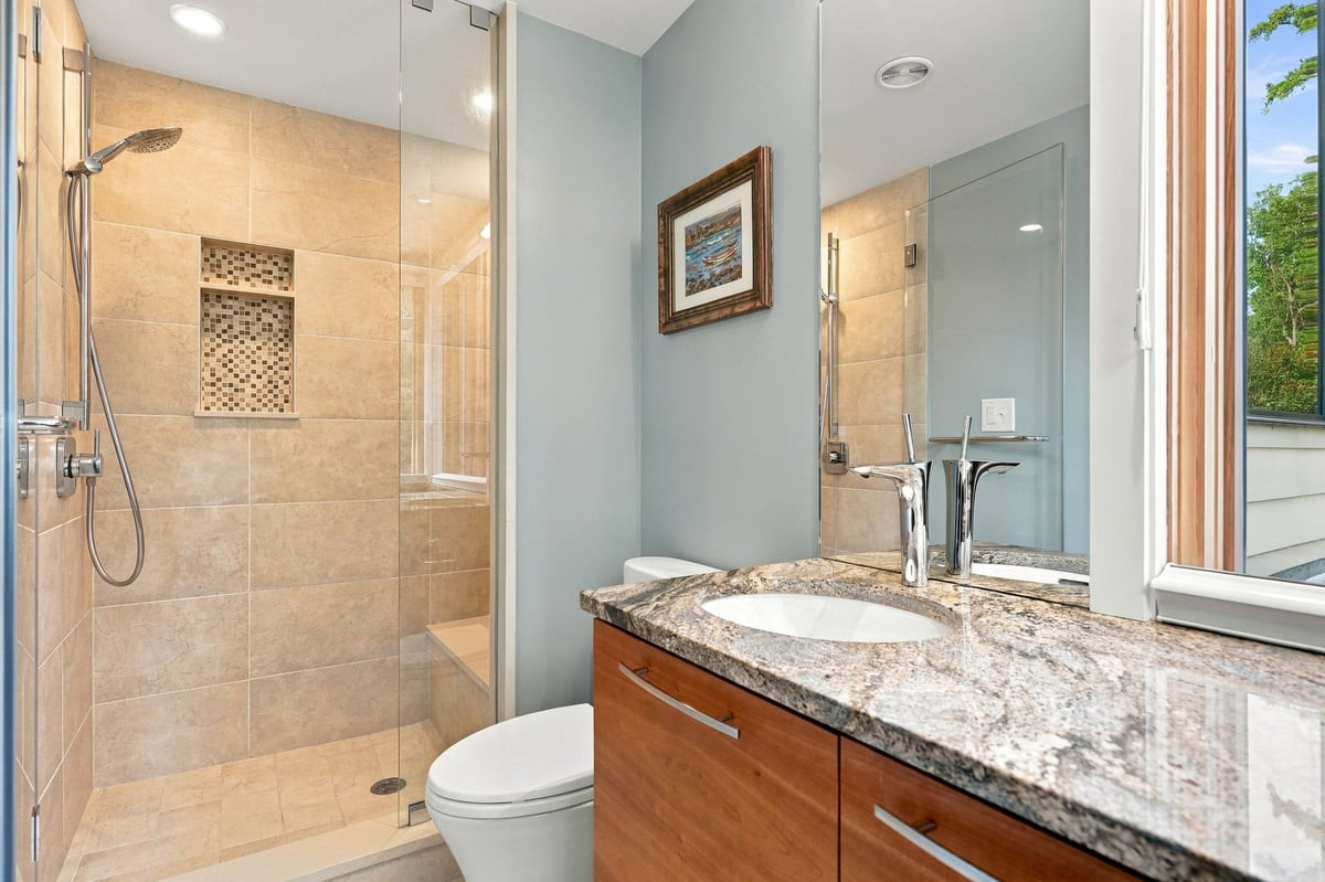 3007 Surrey Road Property Photo 30