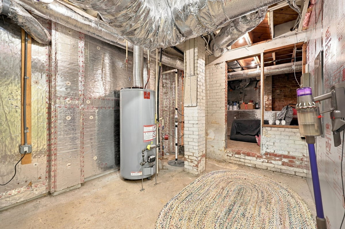 3007 Surrey Road Property Photo 42