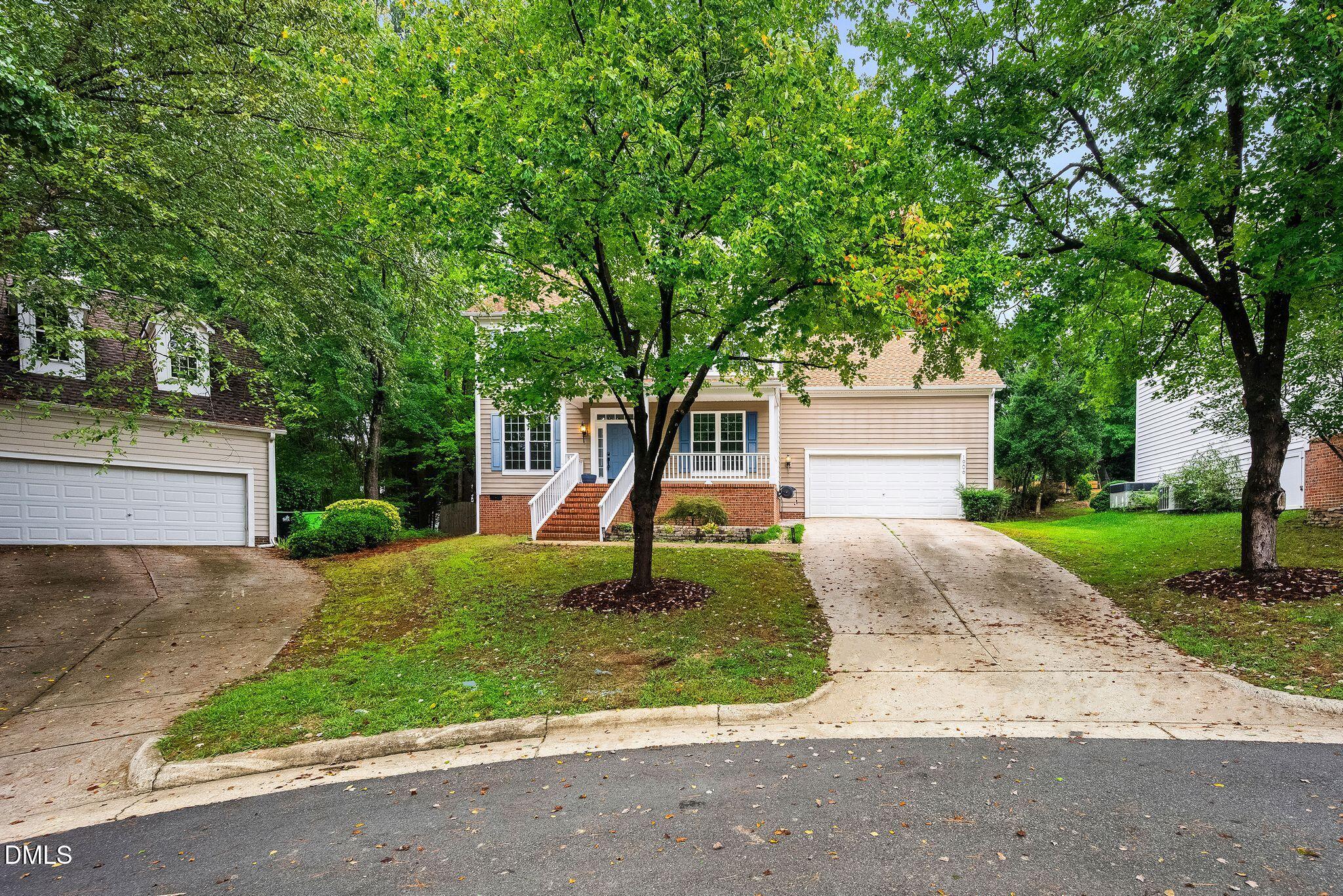 1906 Dunwick Court Property Photo 7