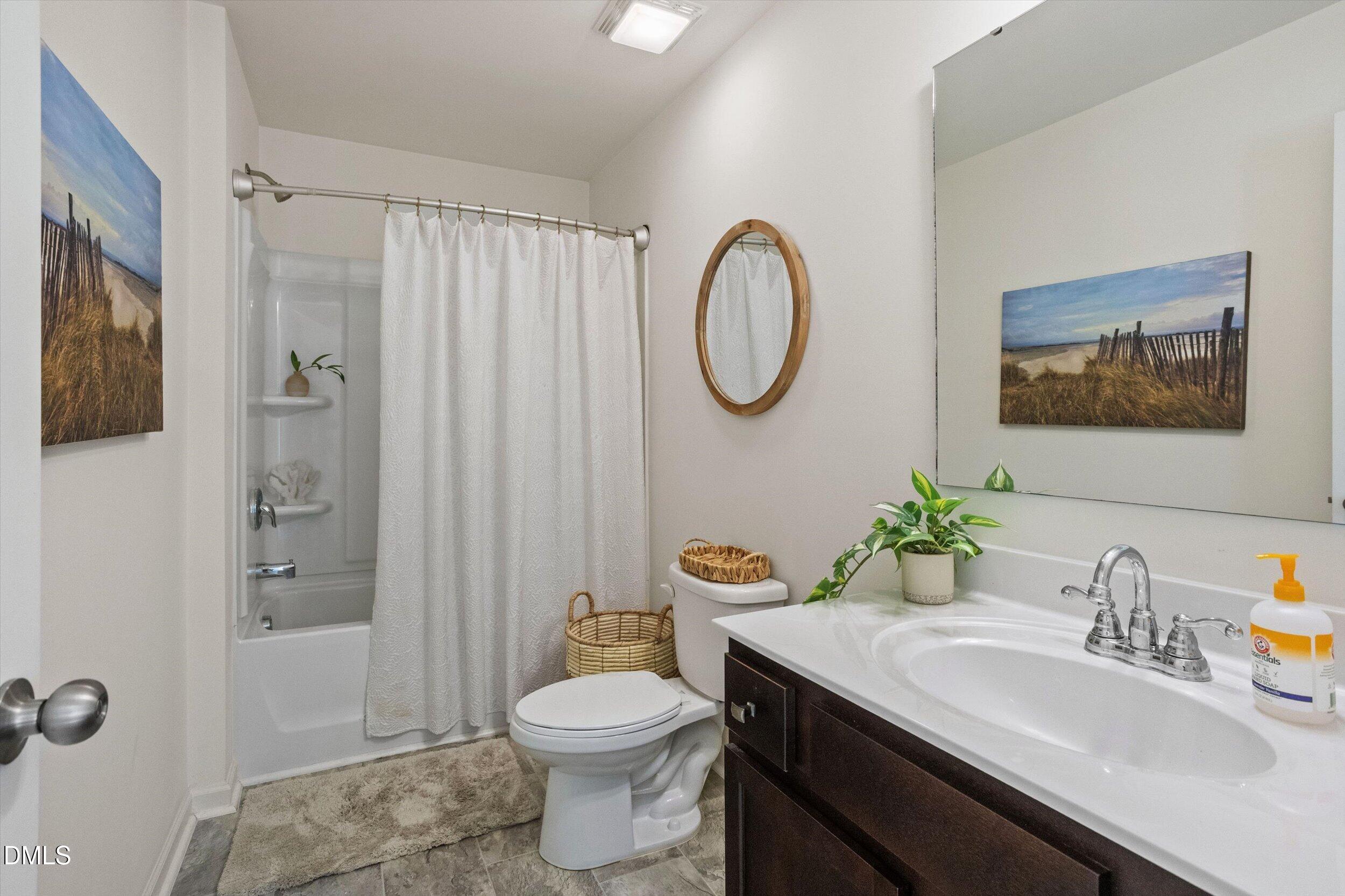 203 Glen Meadow Drive Property Photo 21