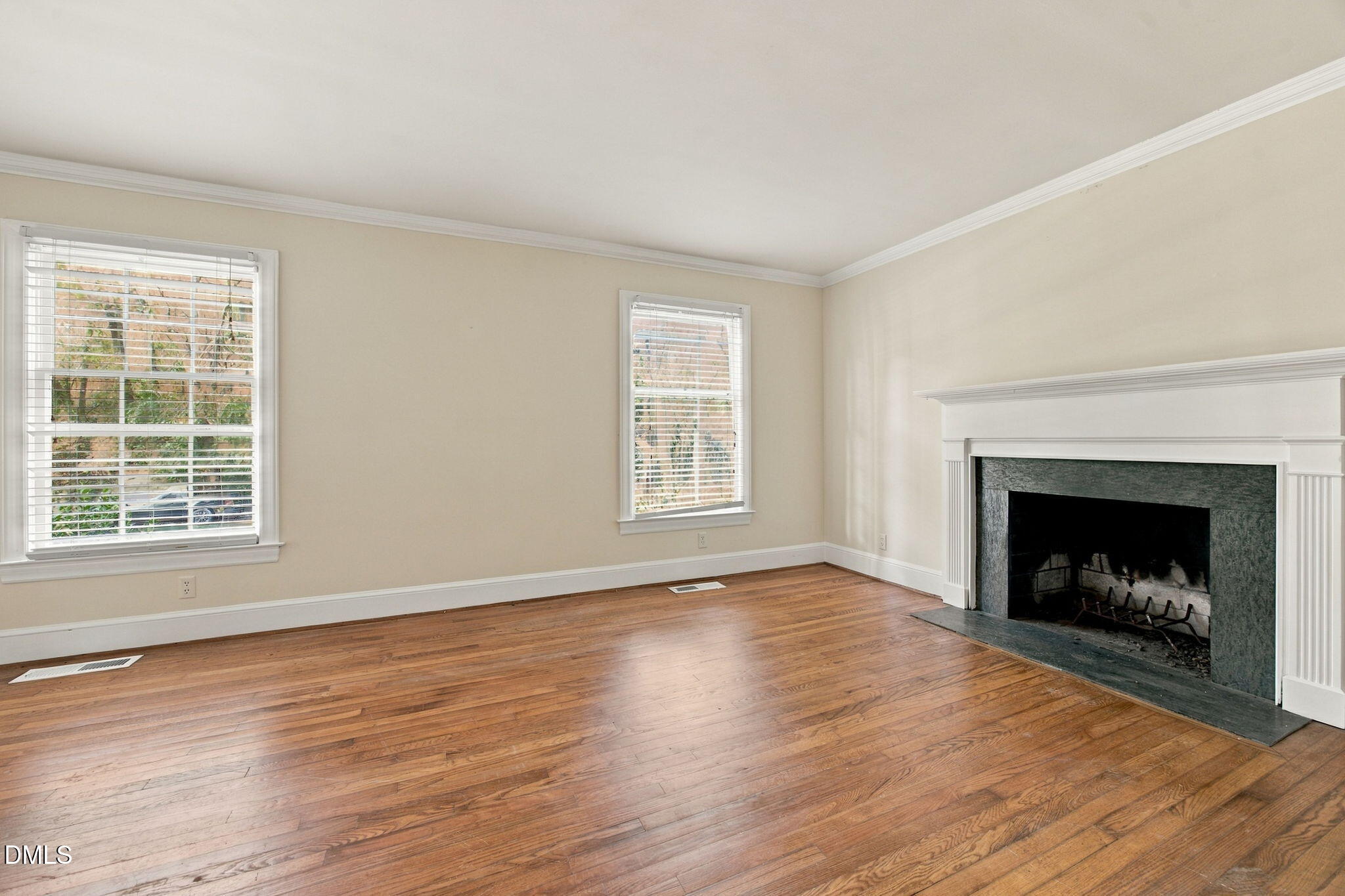 3349 Cheswick Drive Property Photo 5
