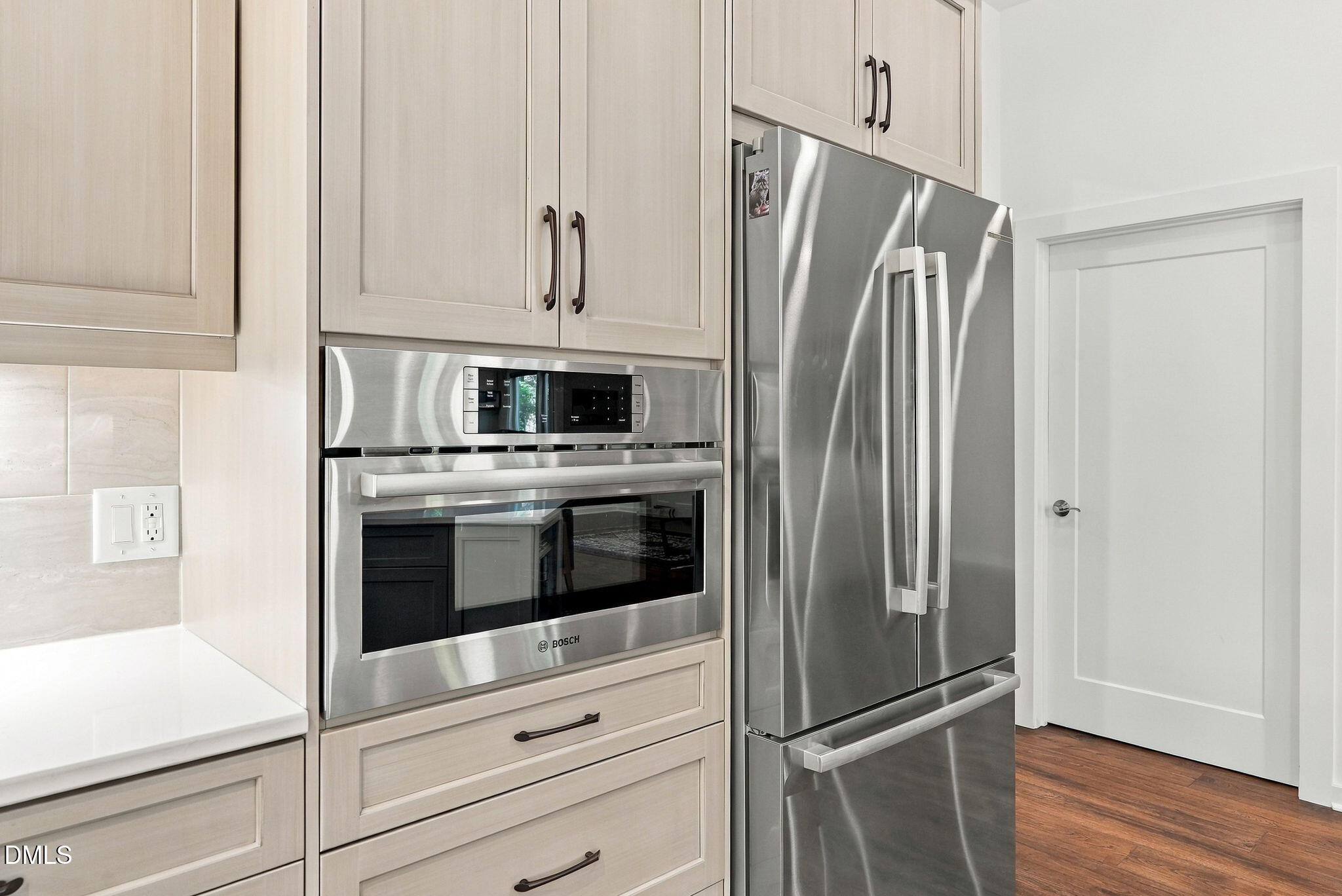 4609 Montgomery Property Photo 18