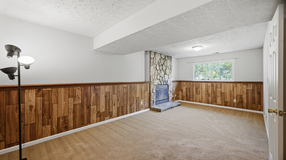 4509 Tyne Drive Property Photo 4