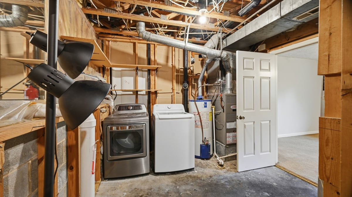 4509 Tyne Drive Property Photo 8
