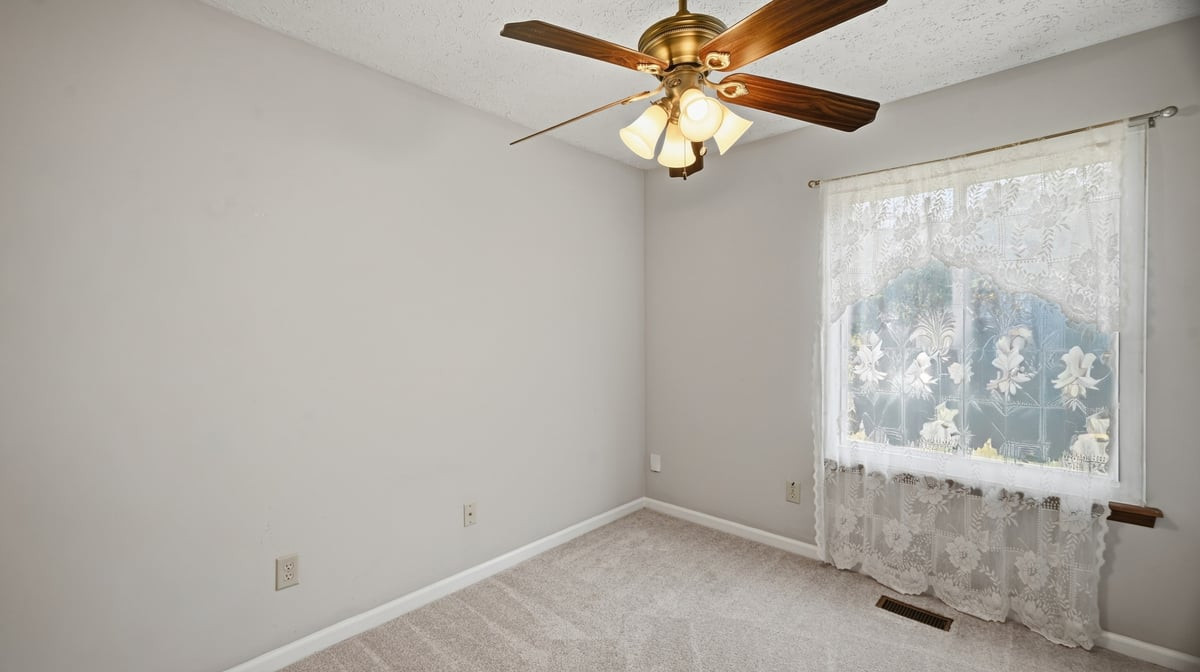 4509 Tyne Drive Property Photo 29