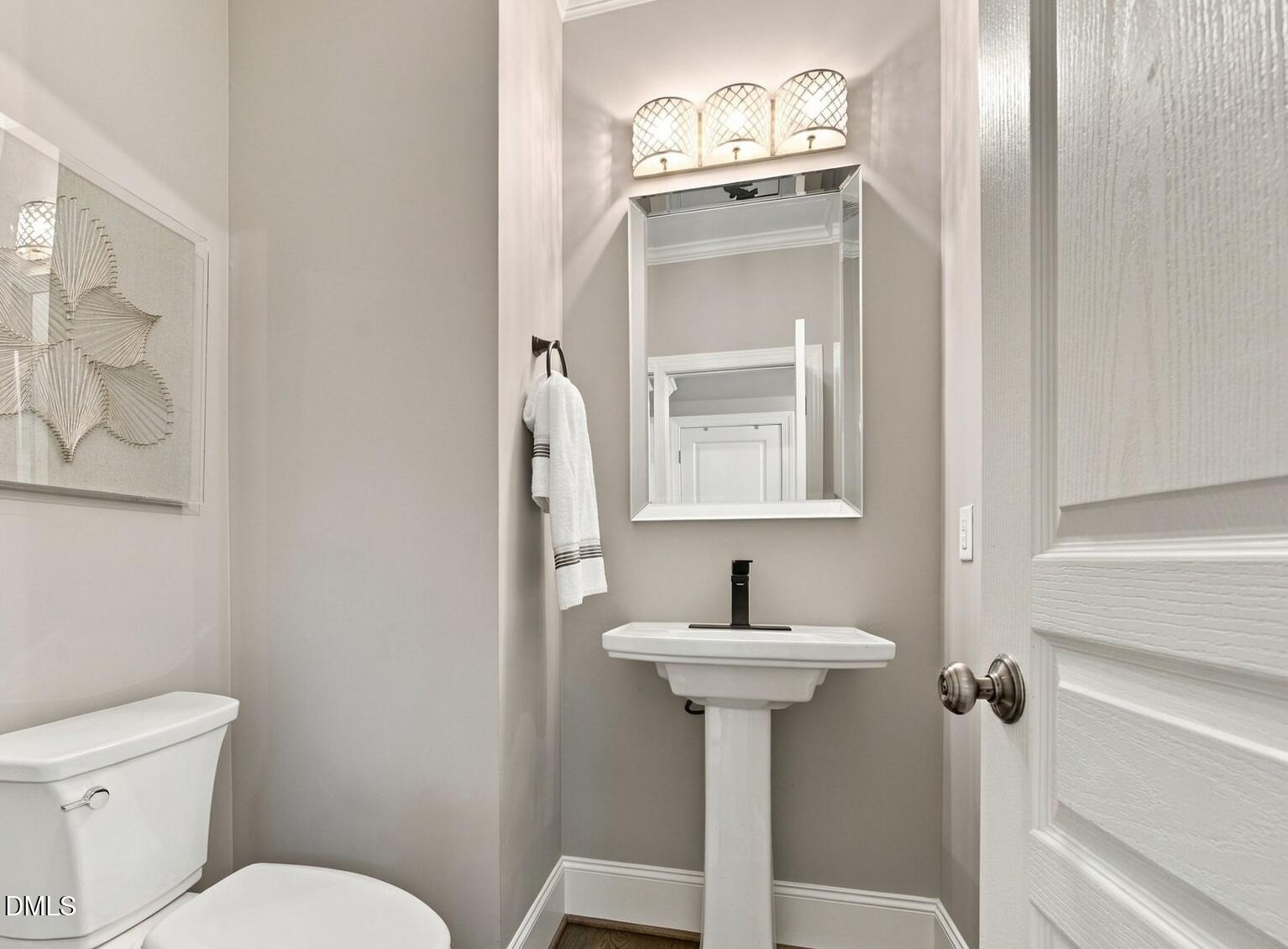 2400 Forestbluff Drive Property Photo 16