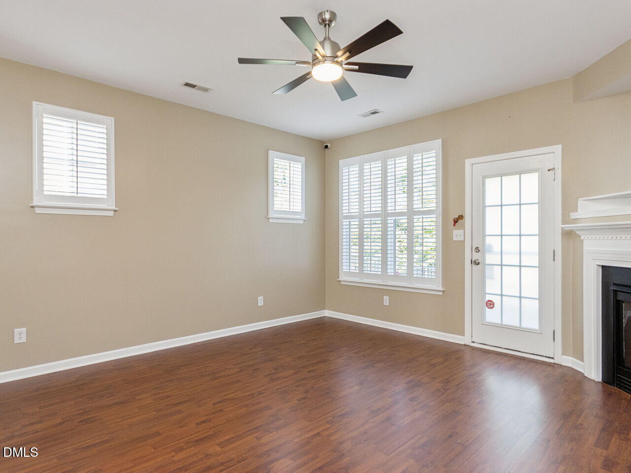 8450 Central Drive Property Photo 11