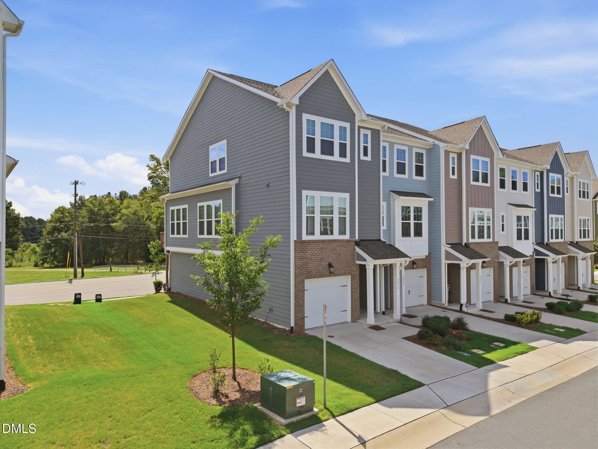 2010 Enrichment Way Property Photo 1