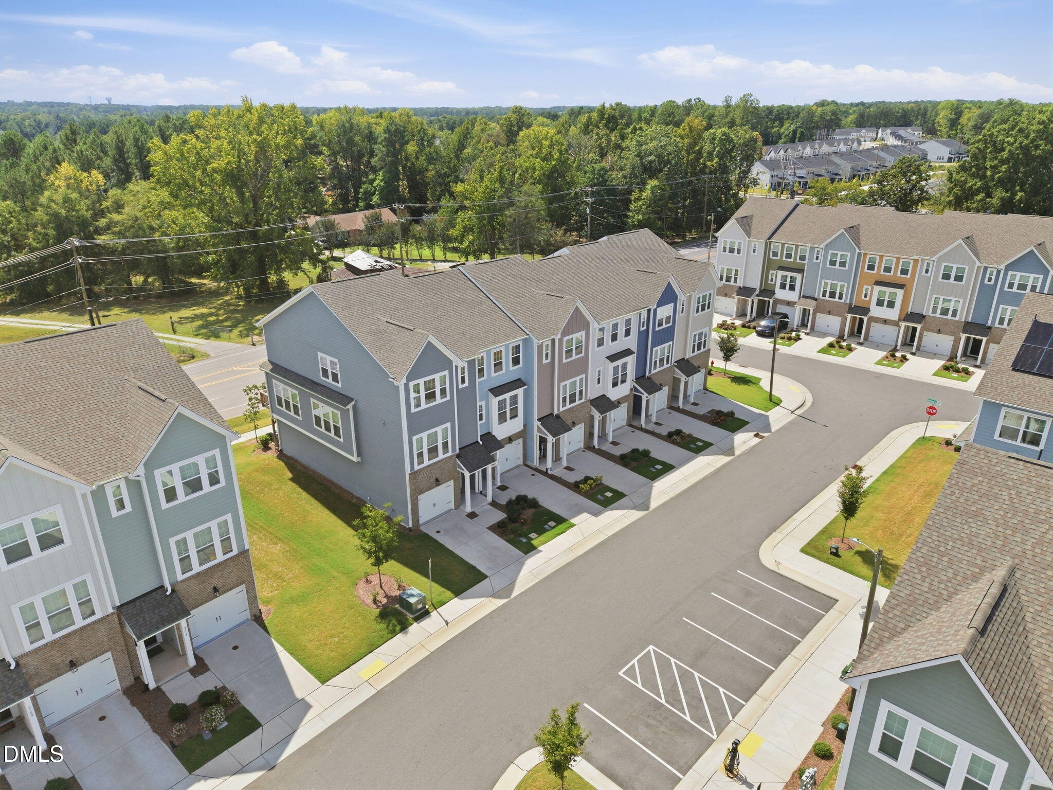 2010 Enrichment Way Property Photo 7