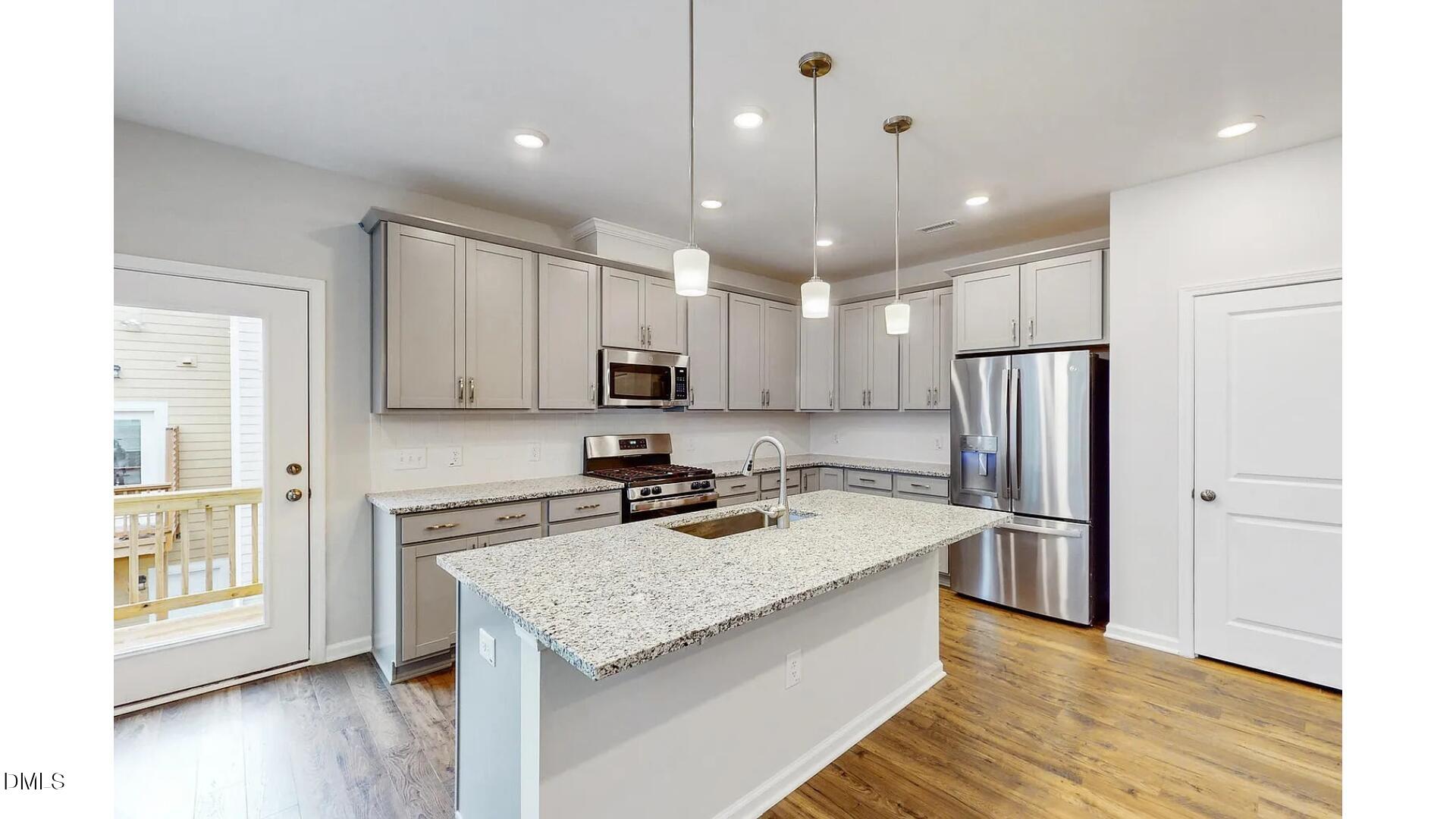 2010 Enrichment Way Property Photo 14