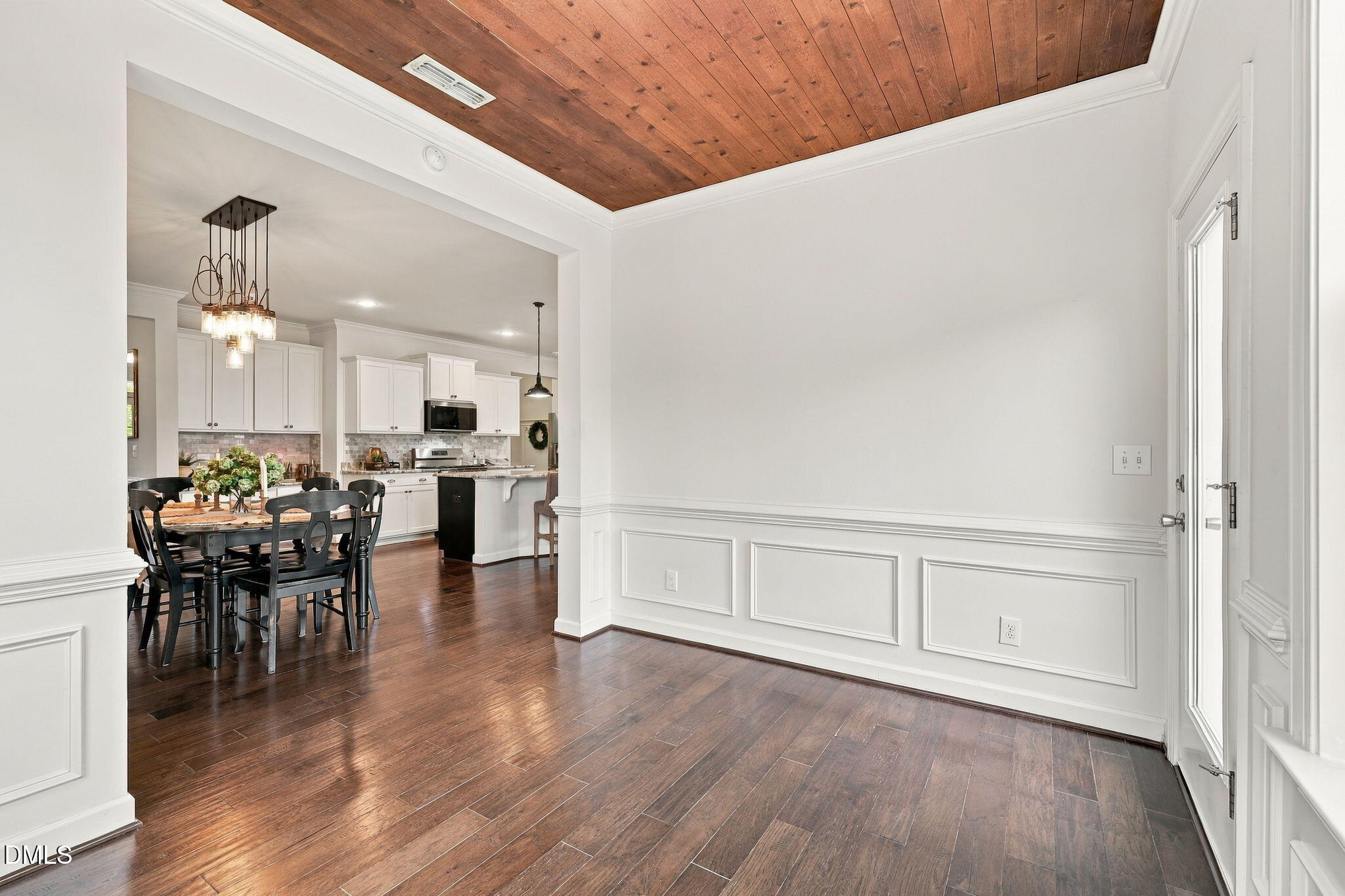 2025 Ginseng Lane Property Photo 17