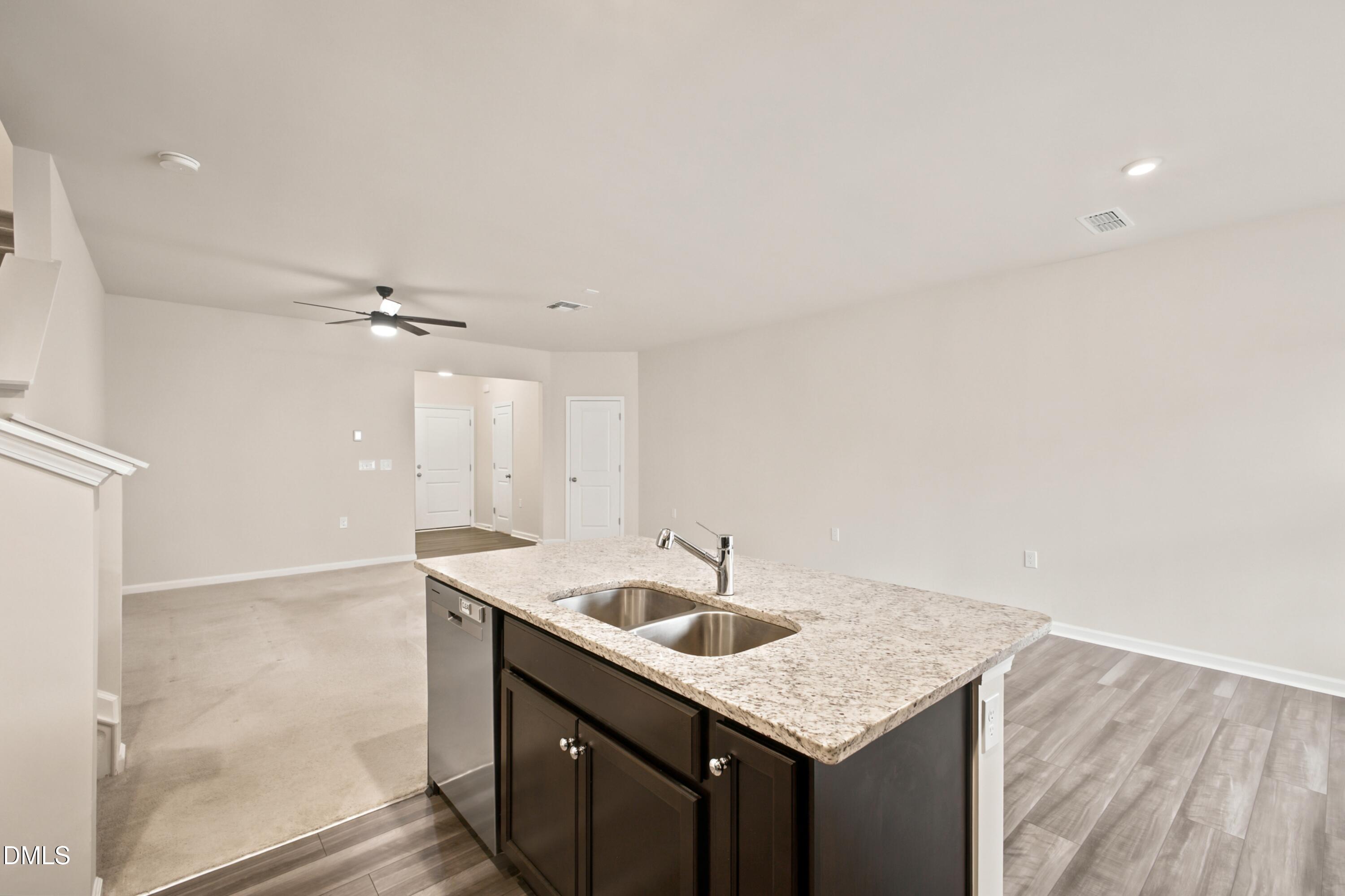 871 Mckenzie Park Terrace Property Photo 10