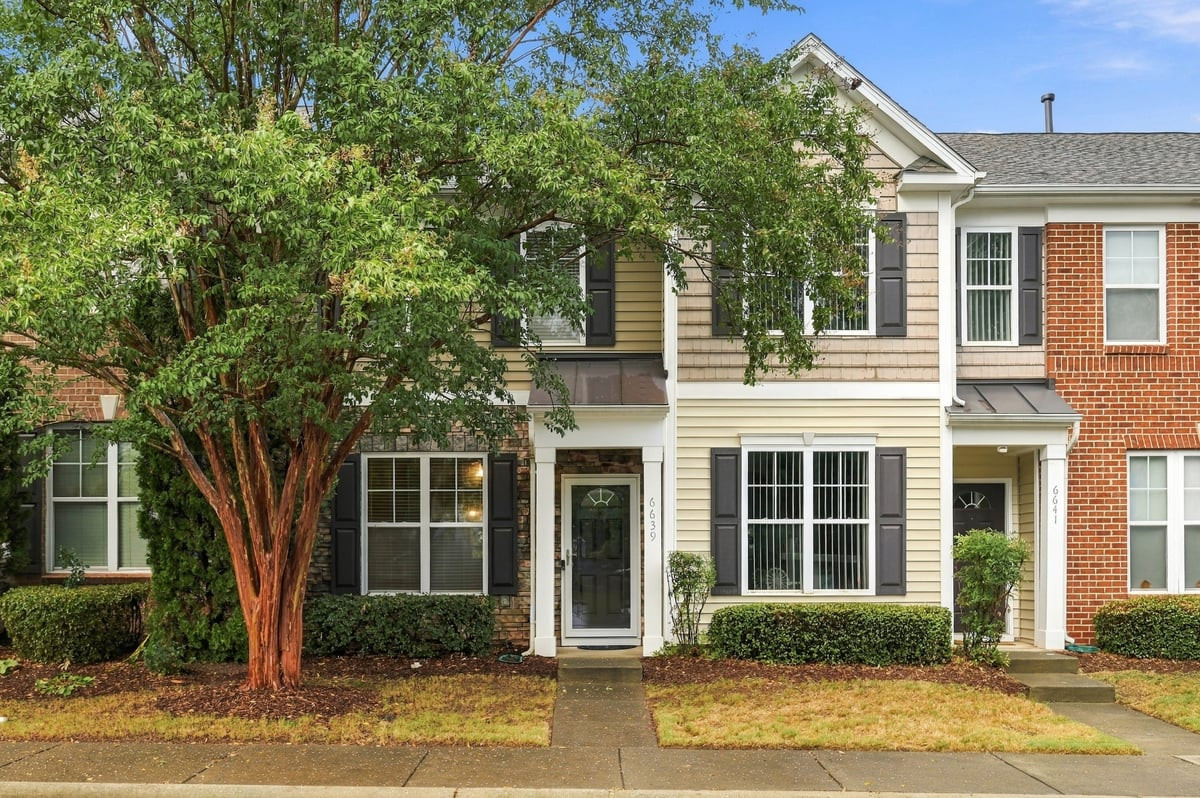 6639 Clarksburg Place Property Photo 1