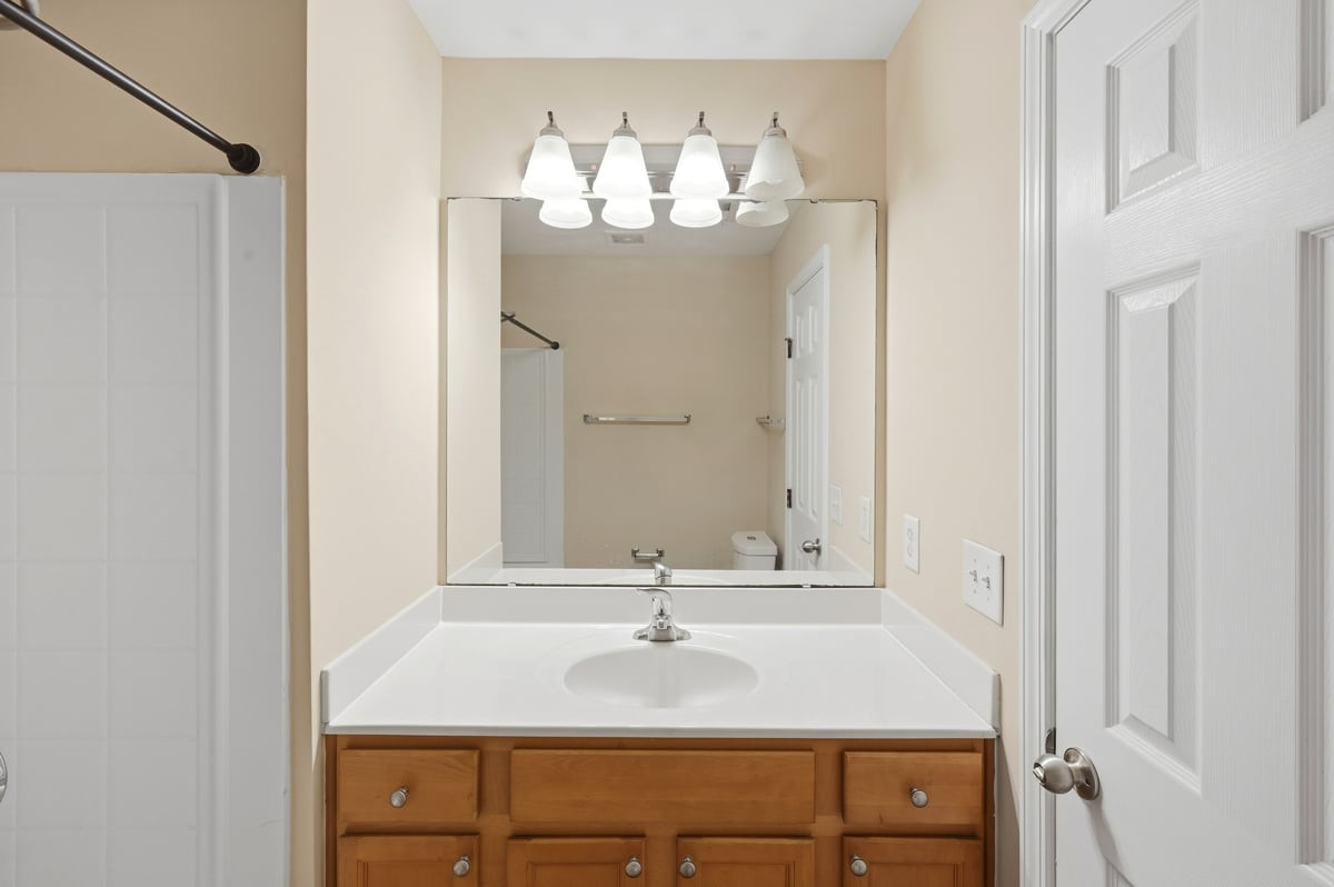 6639 Clarksburg Place Property Photo 13