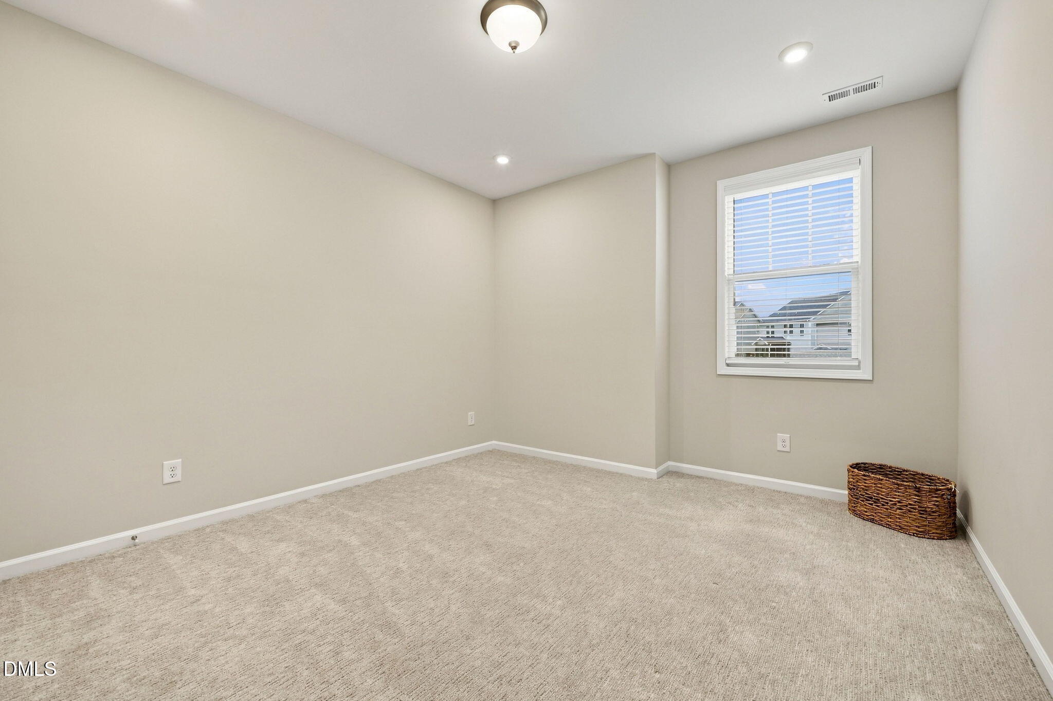 4820 Heathshire Drive Property Photo 34
