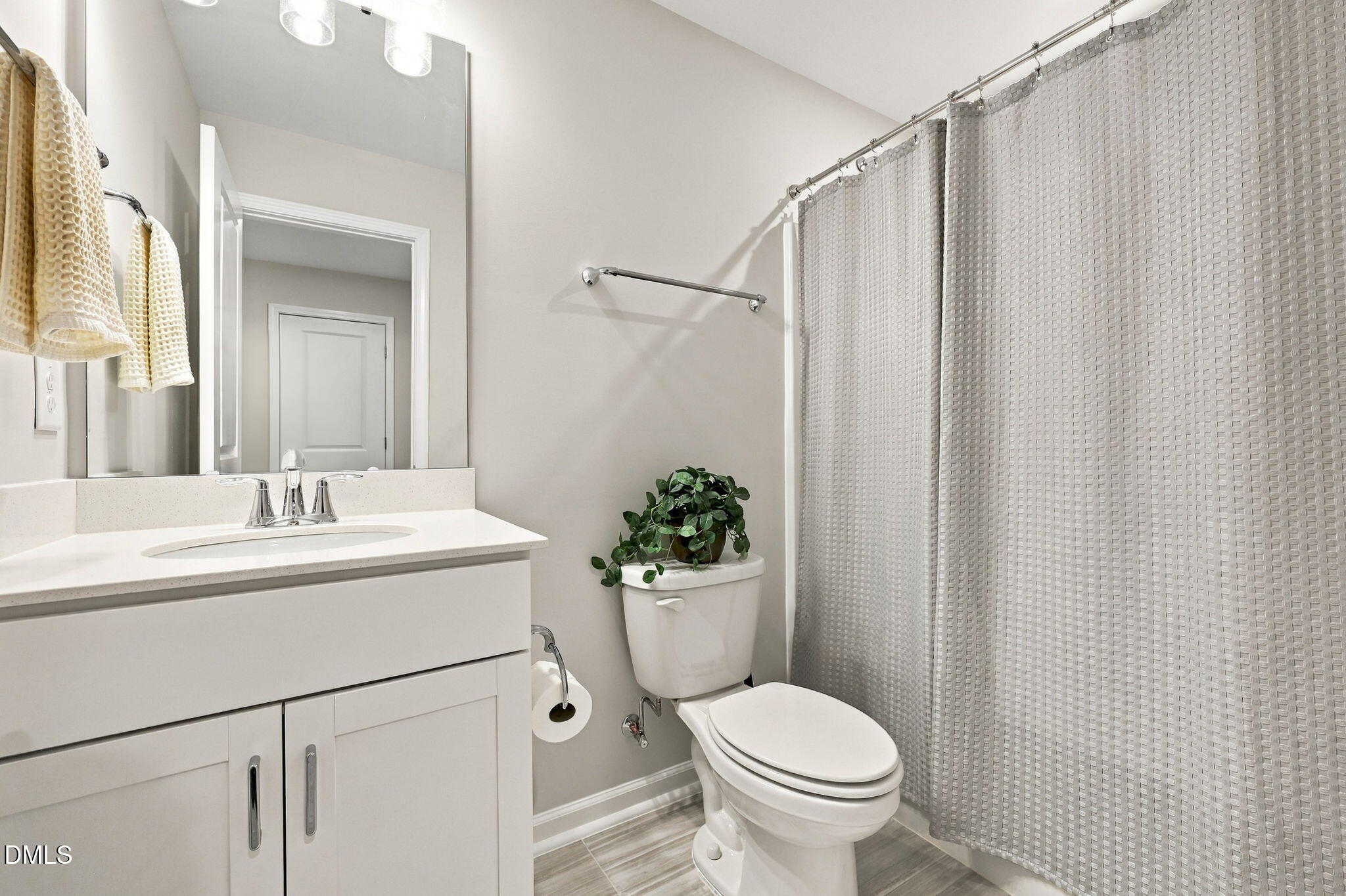 4820 Heathshire Drive Property Photo 41