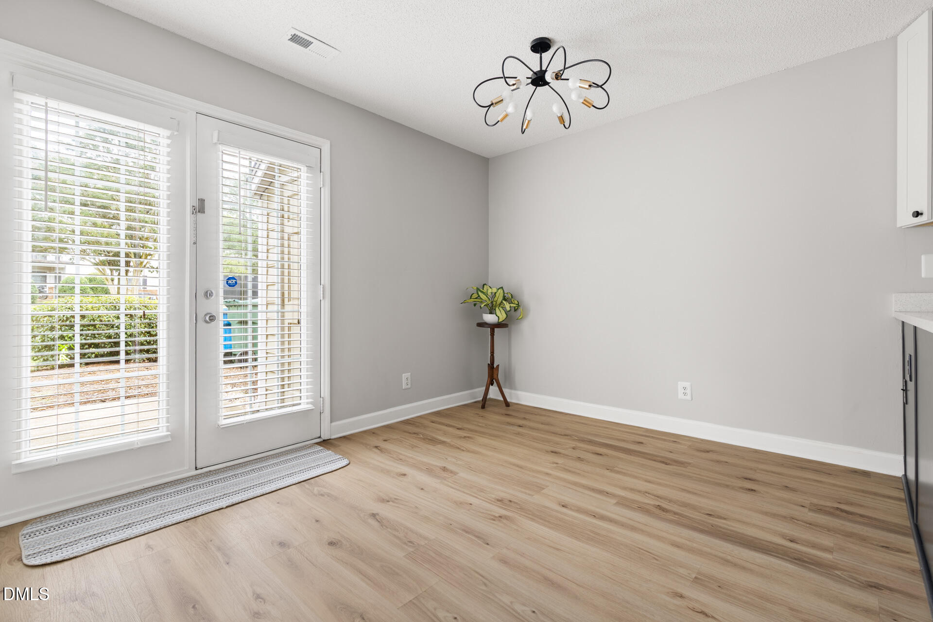 92 Justin Court Property Photo 15