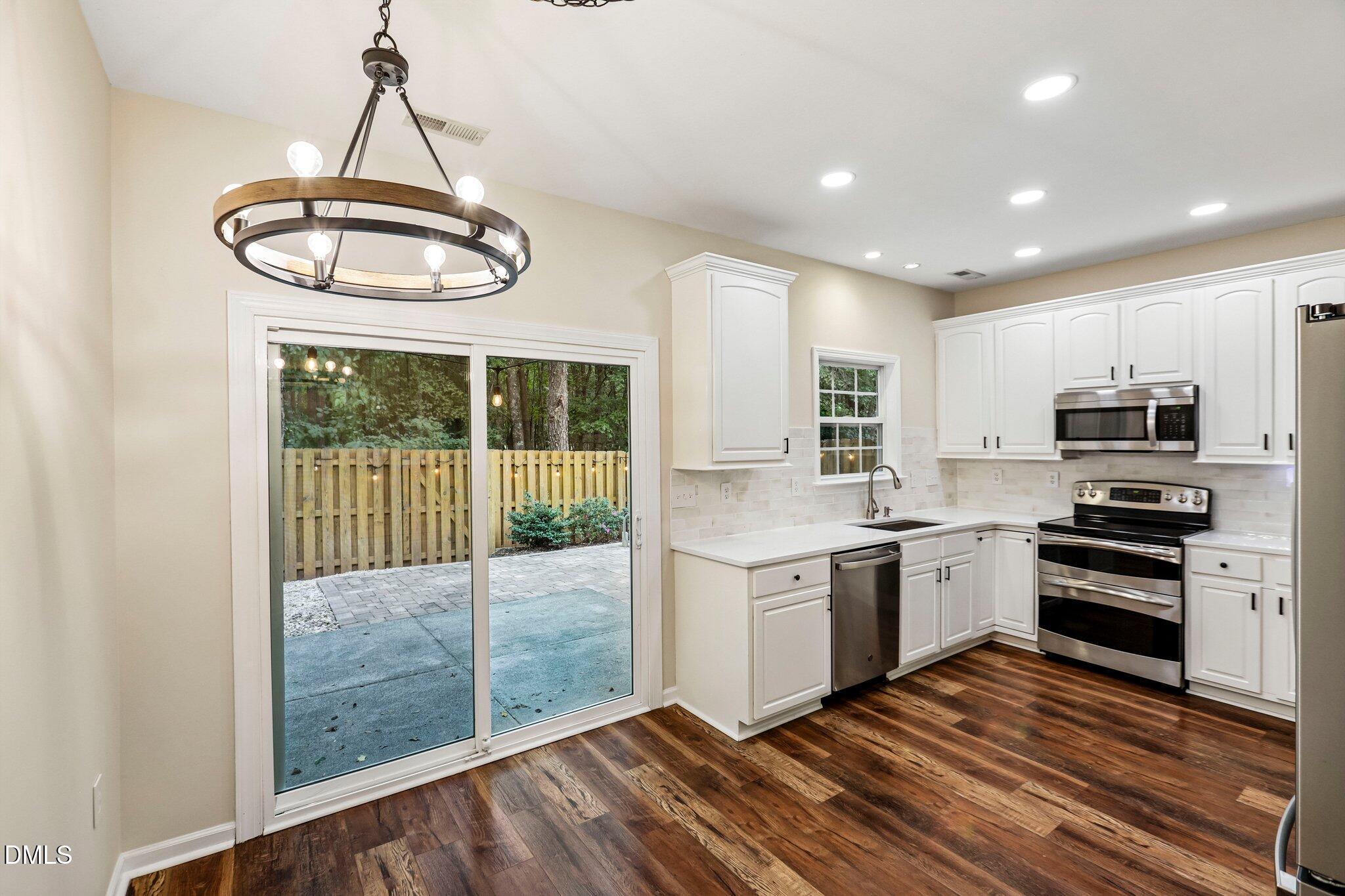 10733 Pendragon Place Property Photo 7