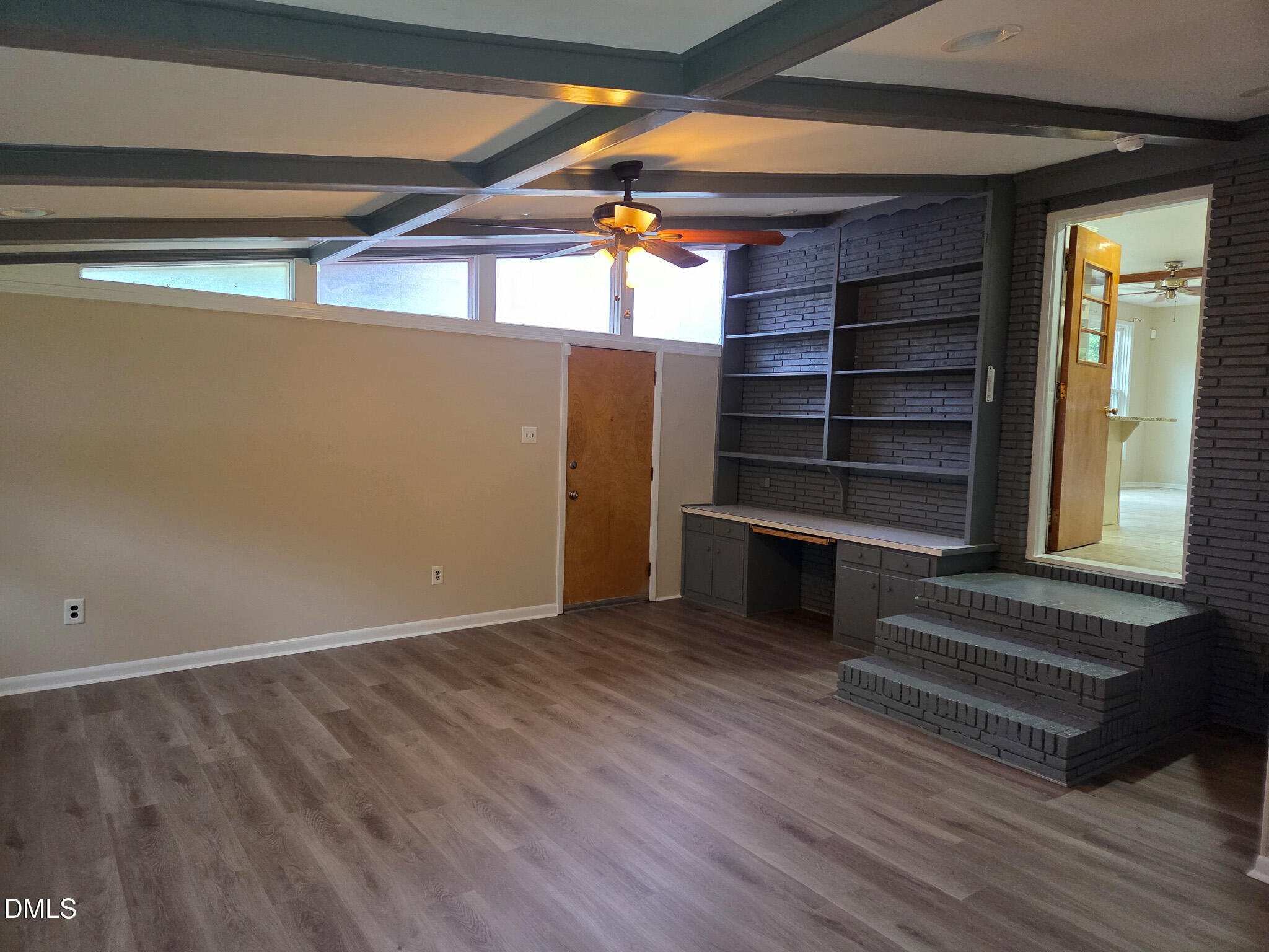 1501 Tierney Circle Property Photo 8