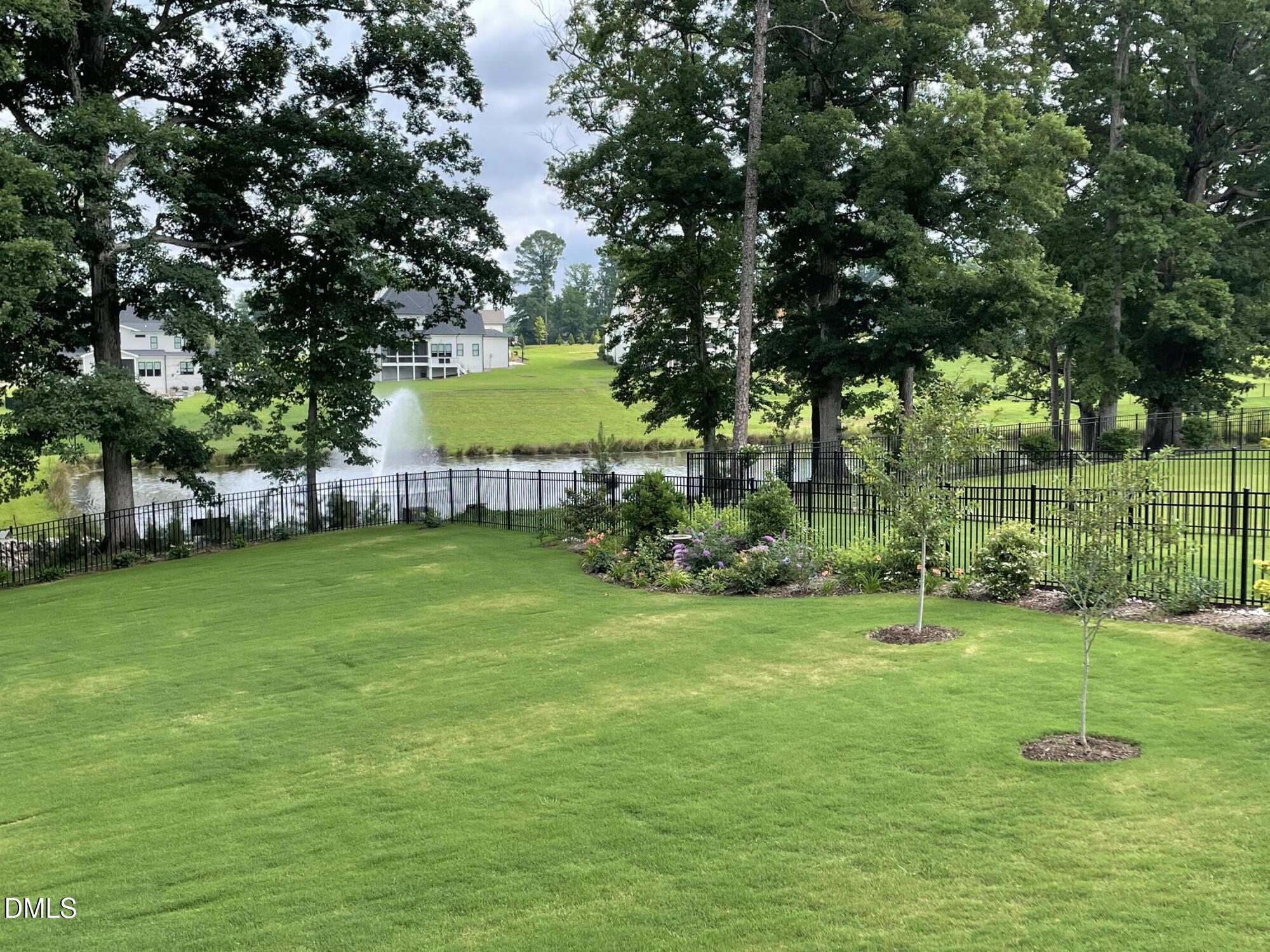 1221 Perry Bluff Drive Property Photo 4
