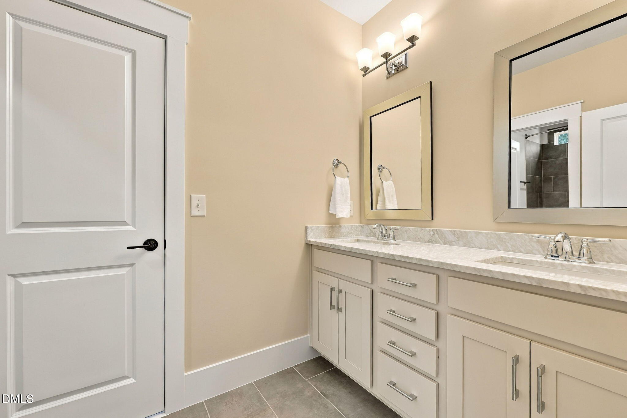 1221 Perry Bluff Drive Property Photo 34