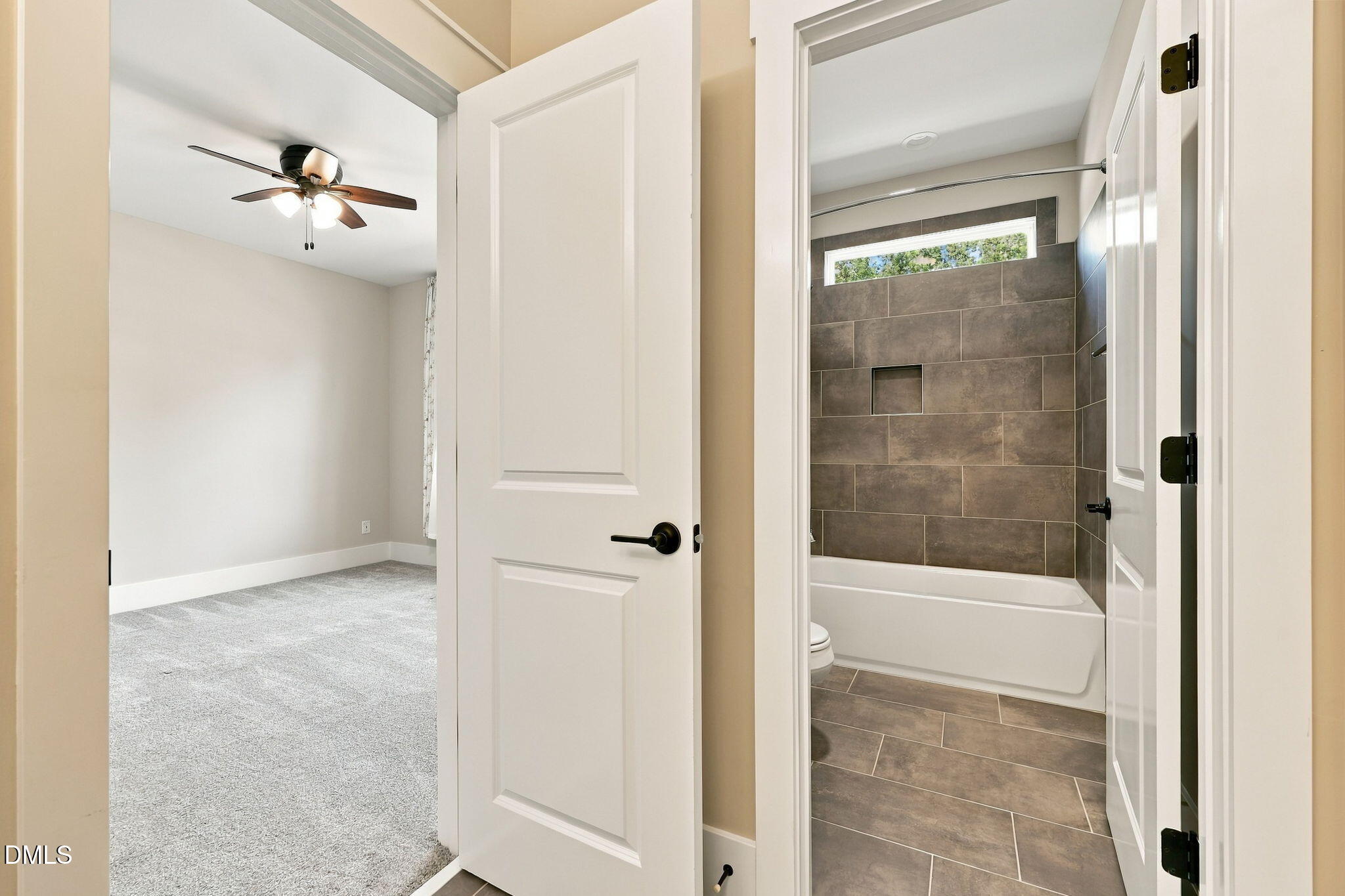 1221 Perry Bluff Drive Property Photo 35