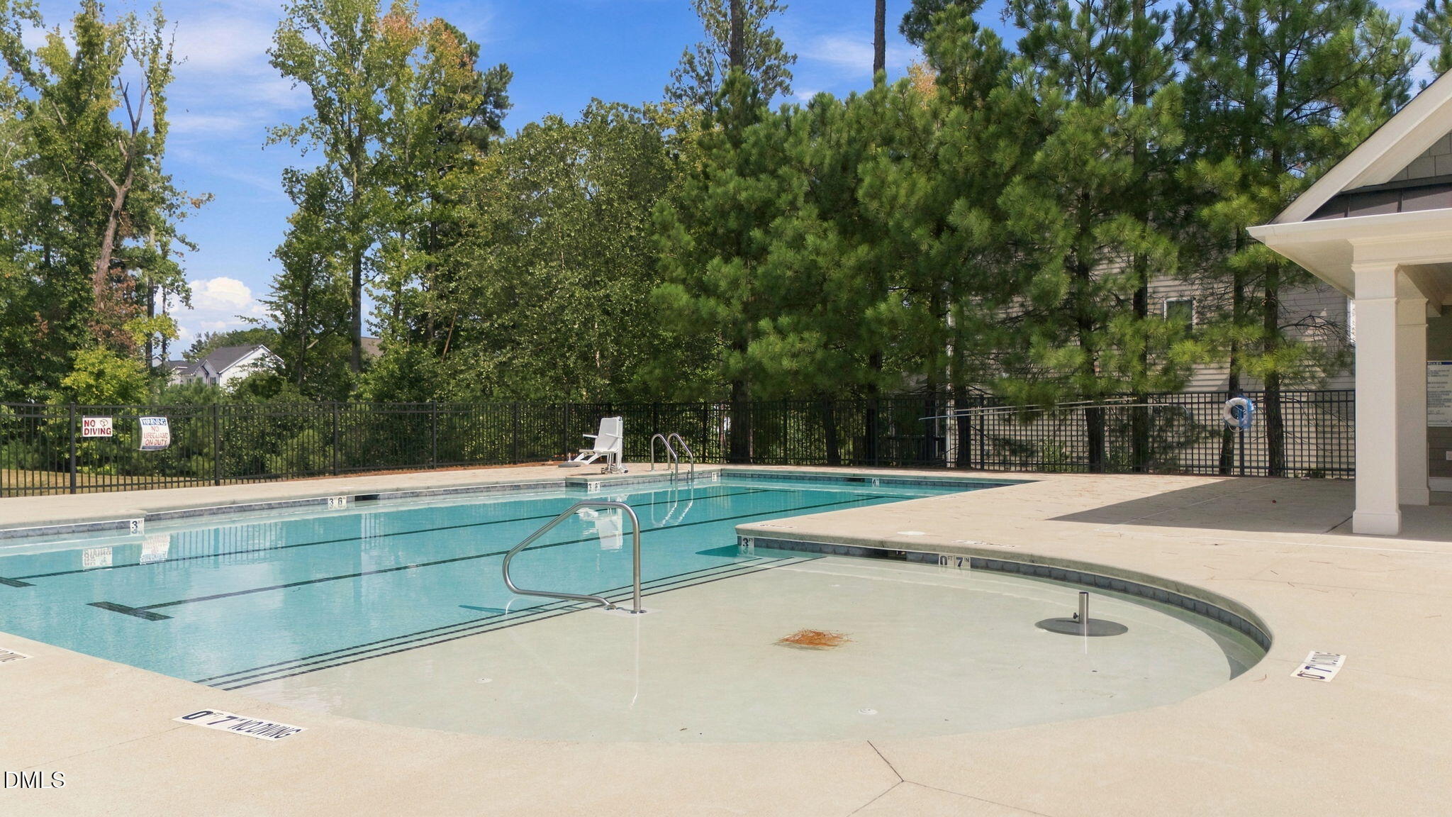 424 Kings Glen Way Property Photo 45