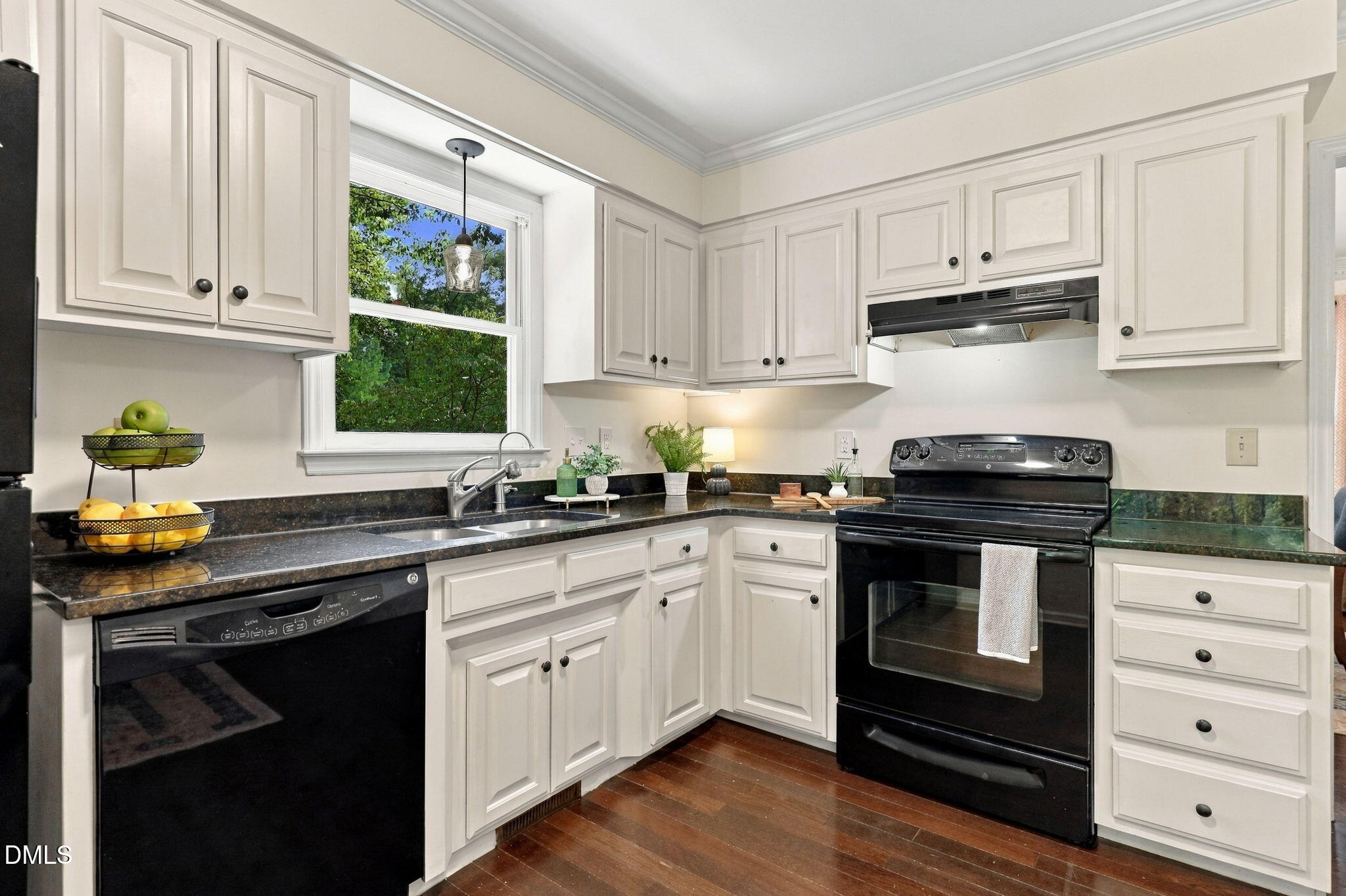 4116 Cary Oaks Drive Property Photo 10