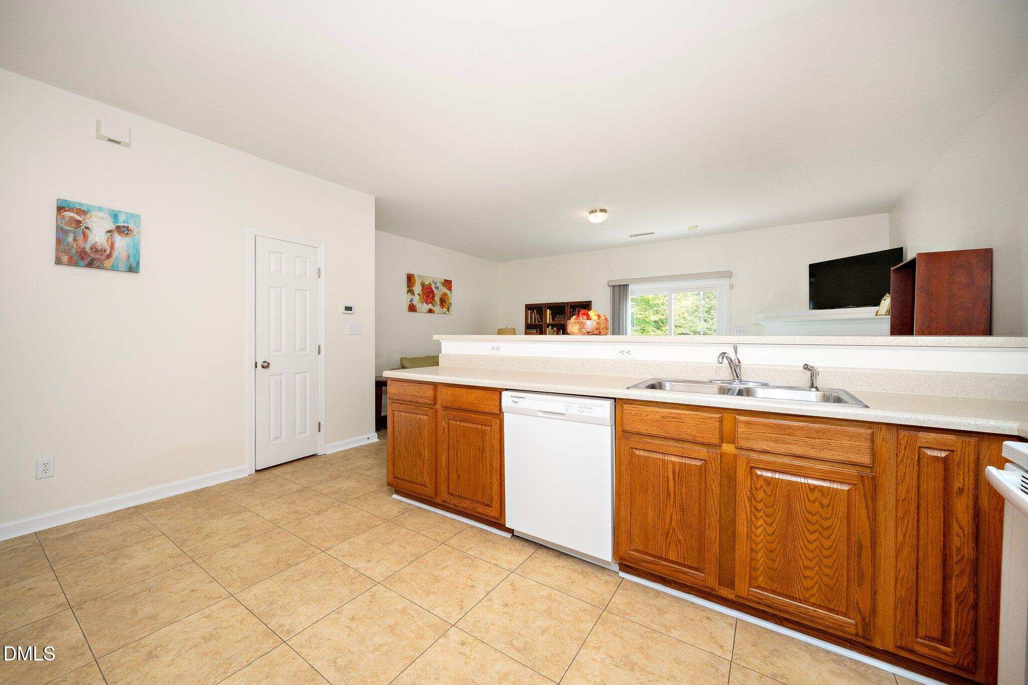 1725 Tw Alexander Drive 1404 Property Photo 8