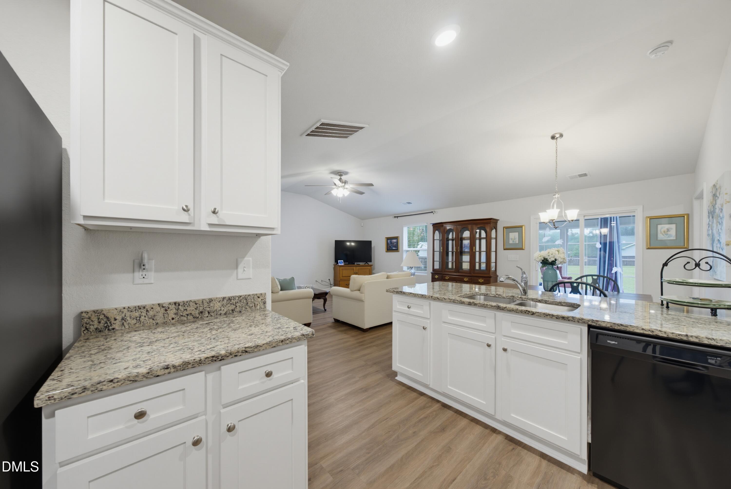 534 Mineral Spring Lane Property Photo 8