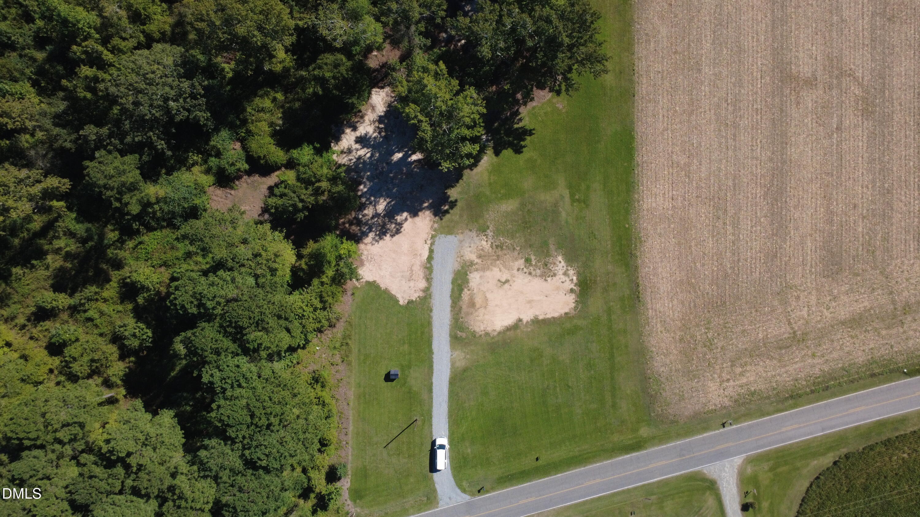 1528 Micro Road W Property Photo 9