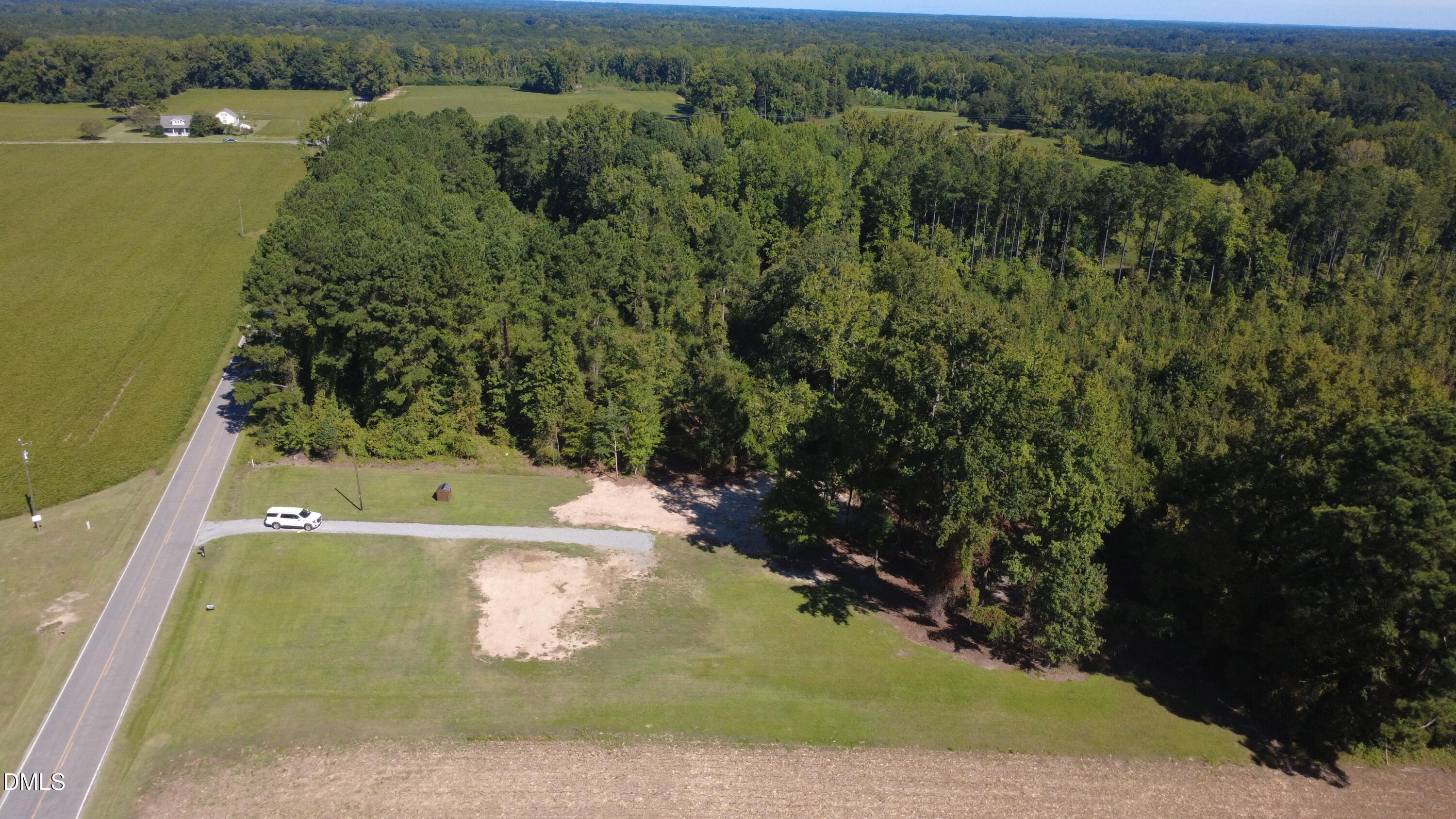 1528 Micro Road W Property Photo 11