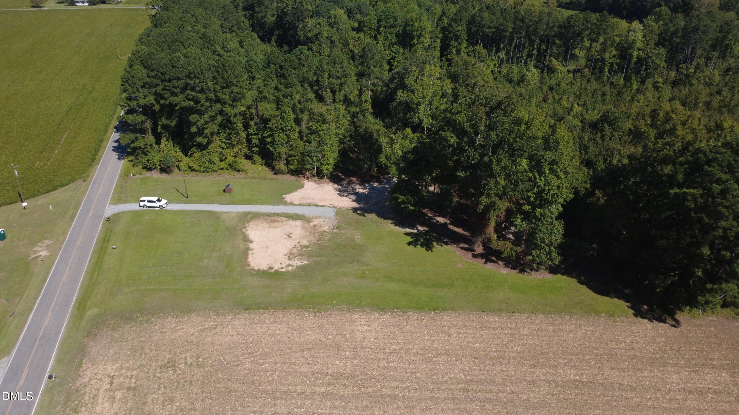 1528 Micro Road W Property Photo 12