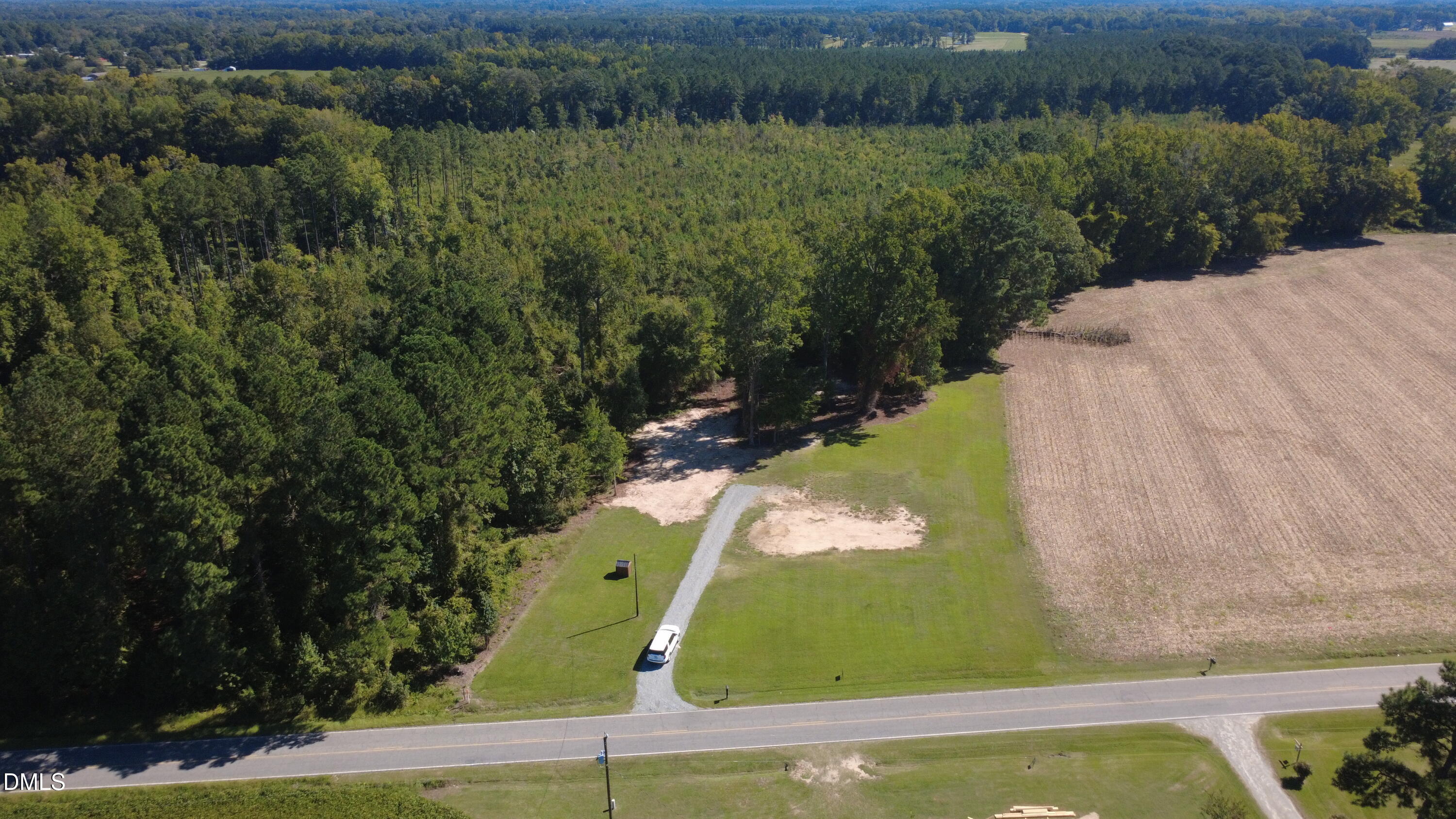 1528 Micro Road W Property Photo 14