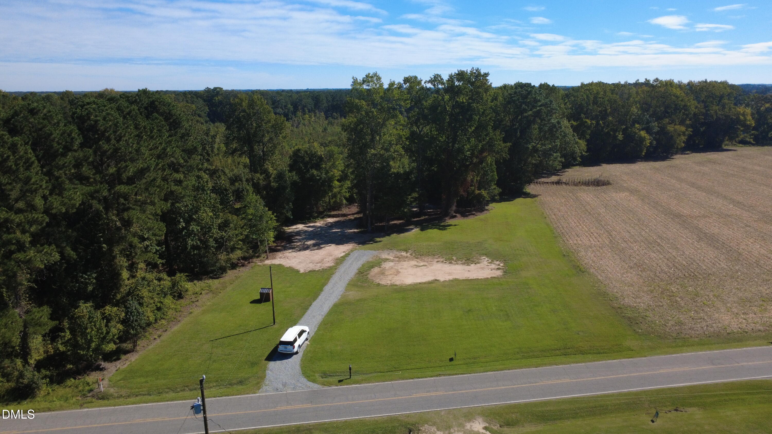 1528 Micro Road W Property Photo 15