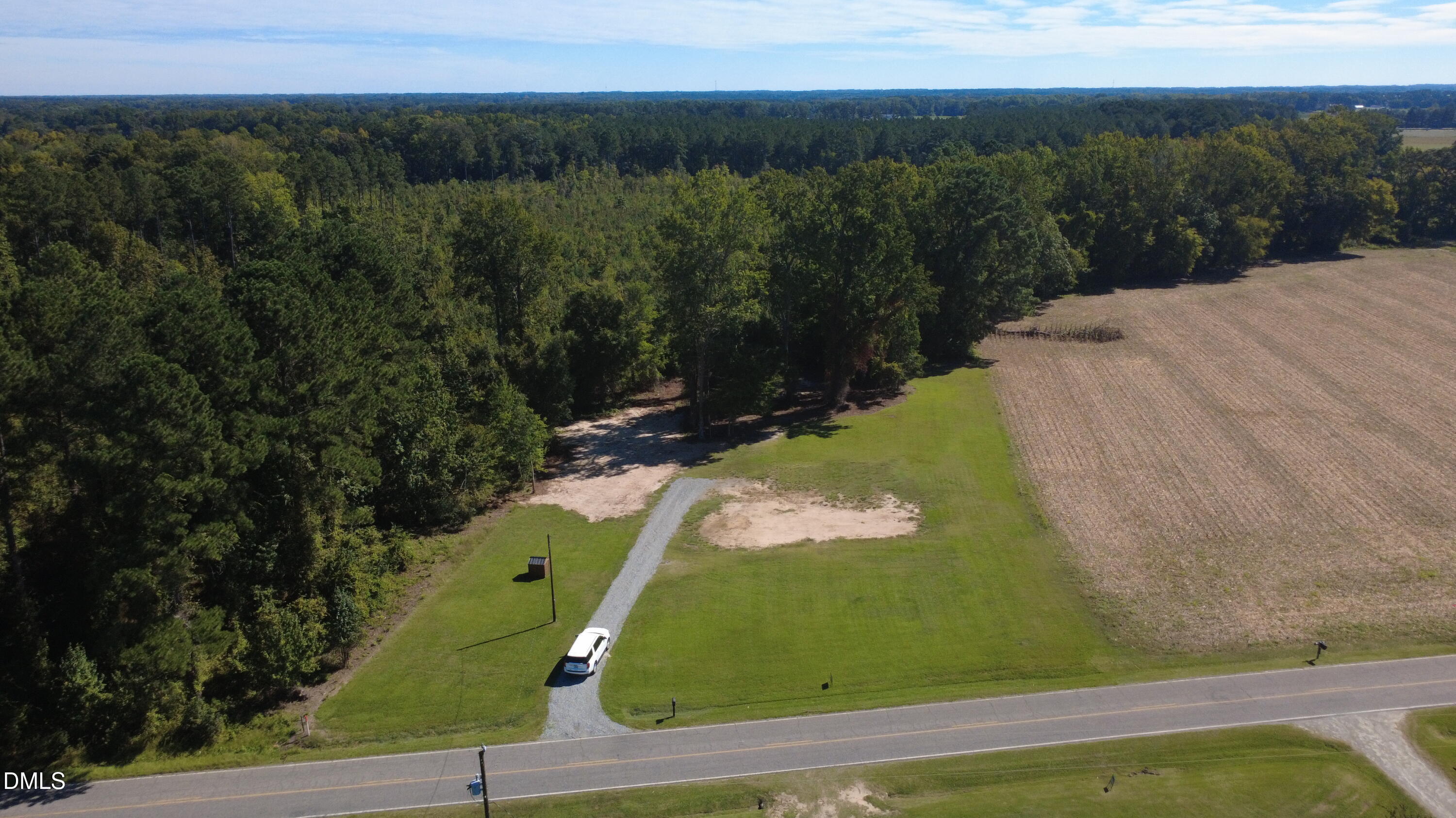 1528 Micro Road W Property Photo 15