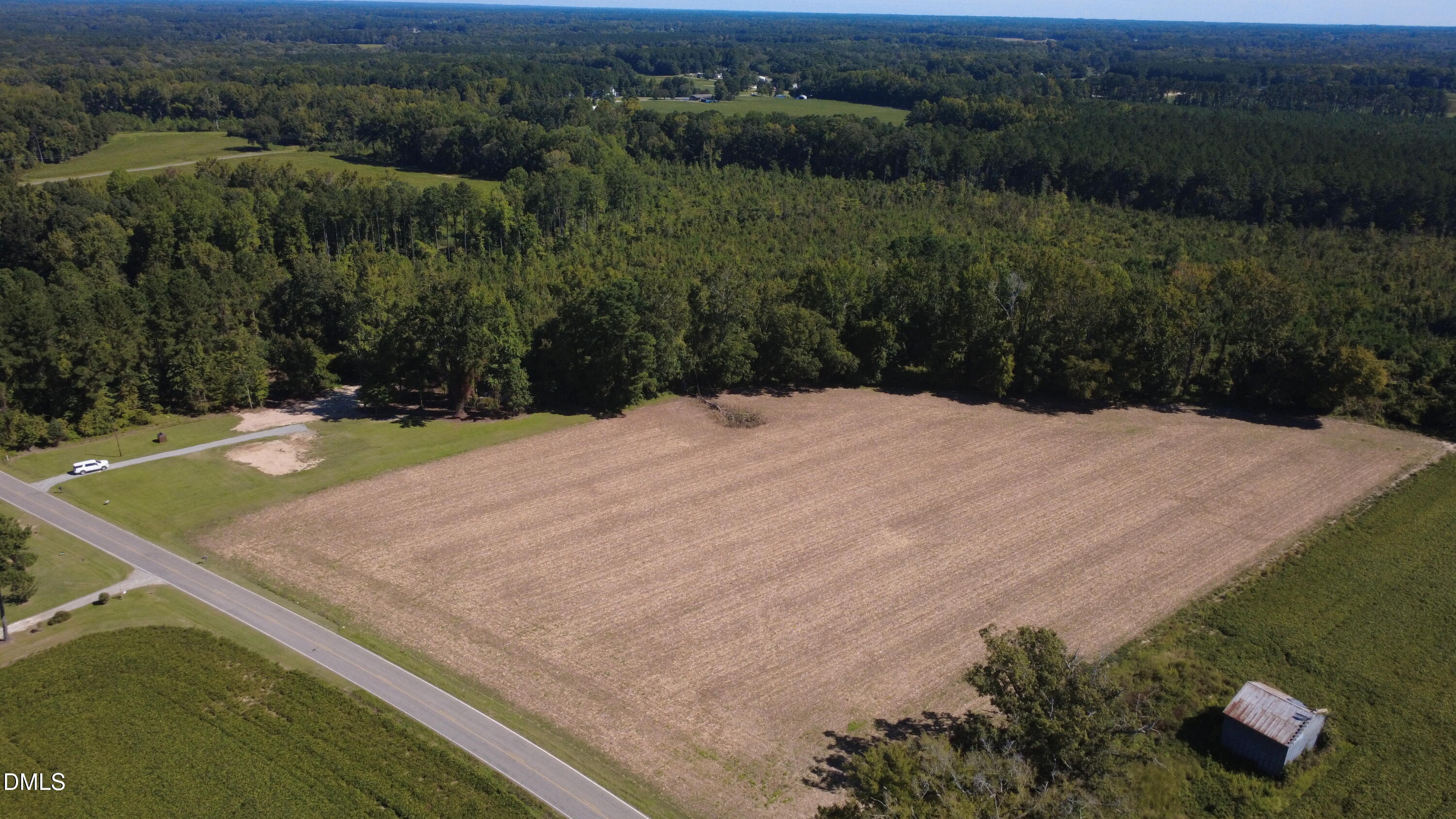 1528 Micro Road W Property Photo 17