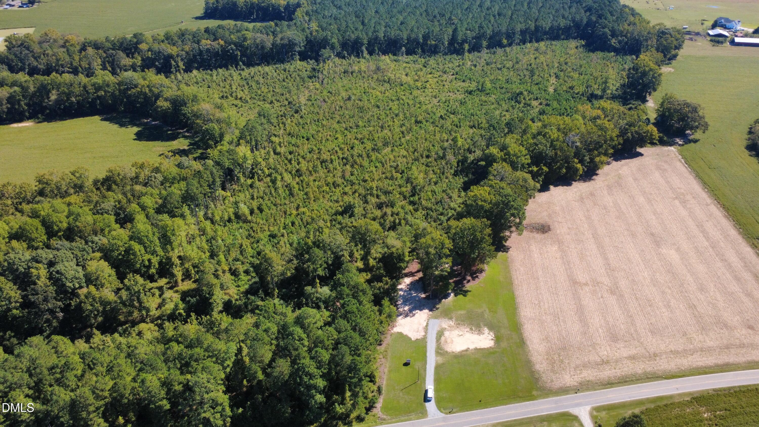 1528 Micro Road W Property Photo 25