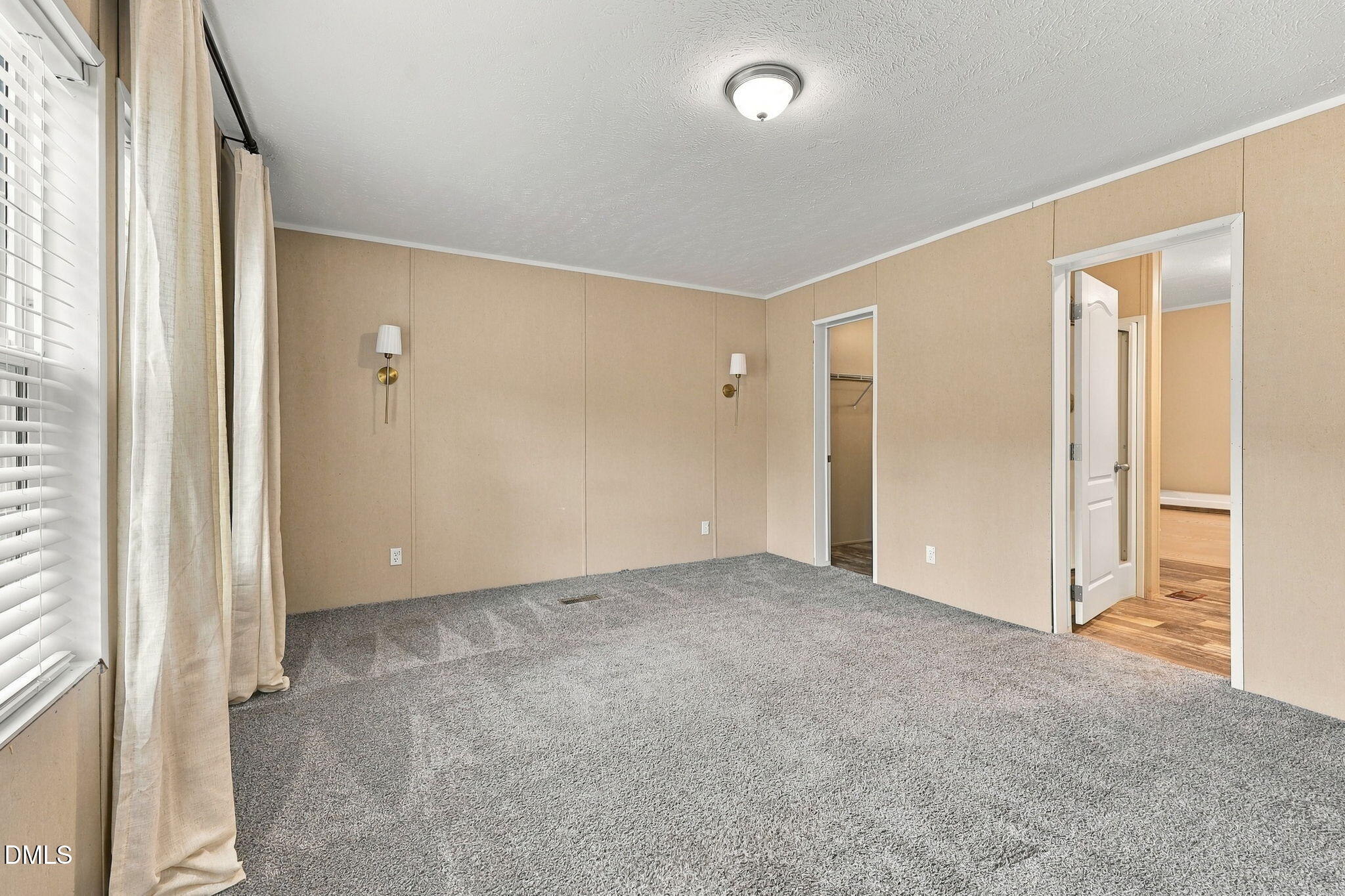 6629 Woodlawn Drive Property Photo 17