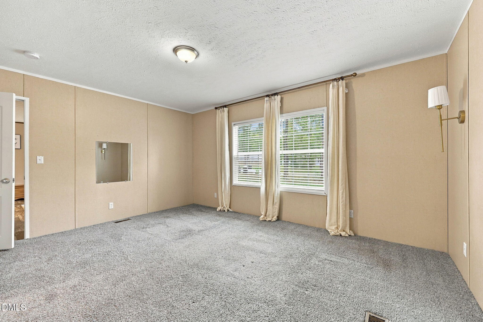 6629 Woodlawn Drive Property Photo 18