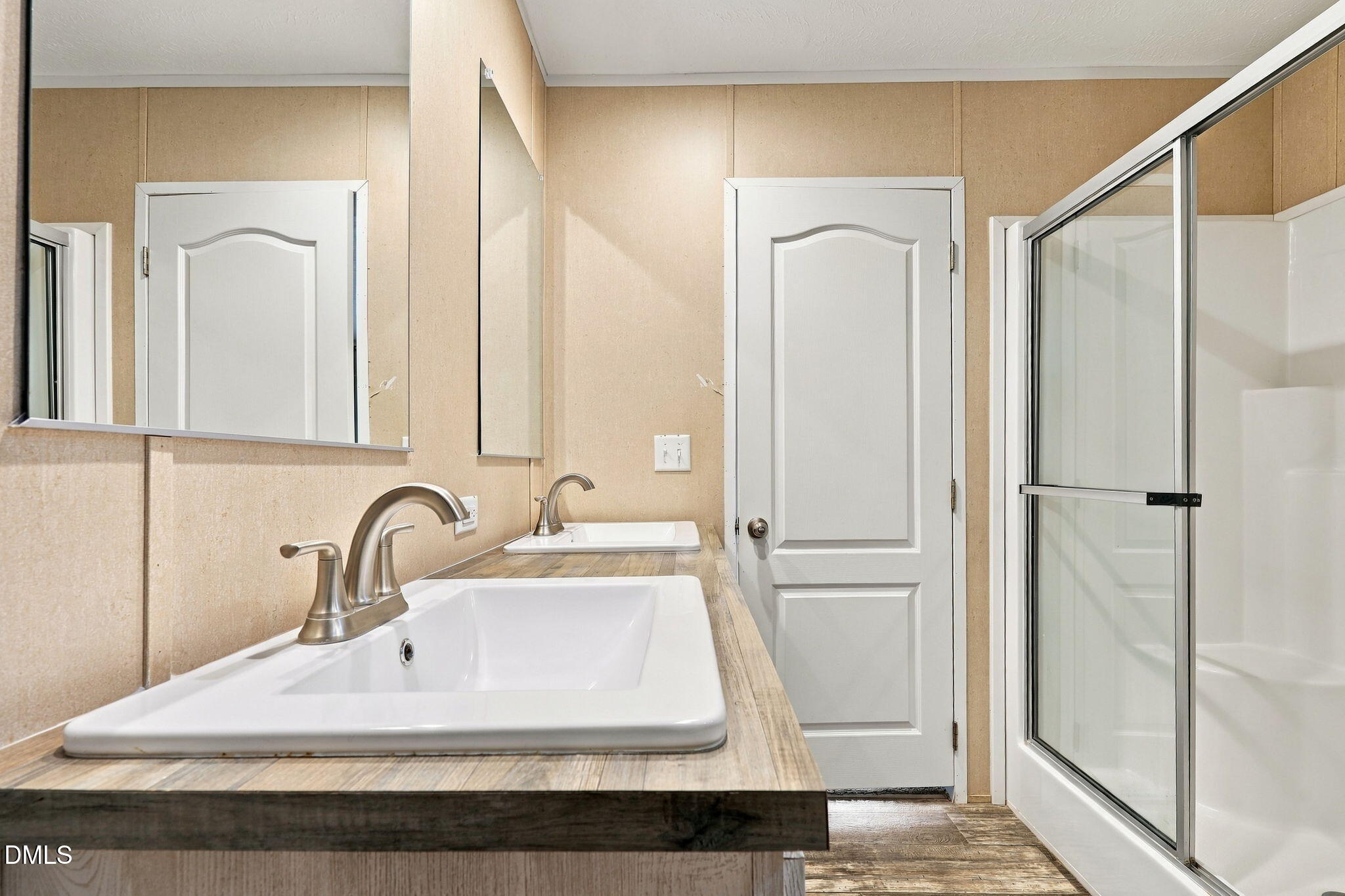 6629 Woodlawn Drive Property Photo 21