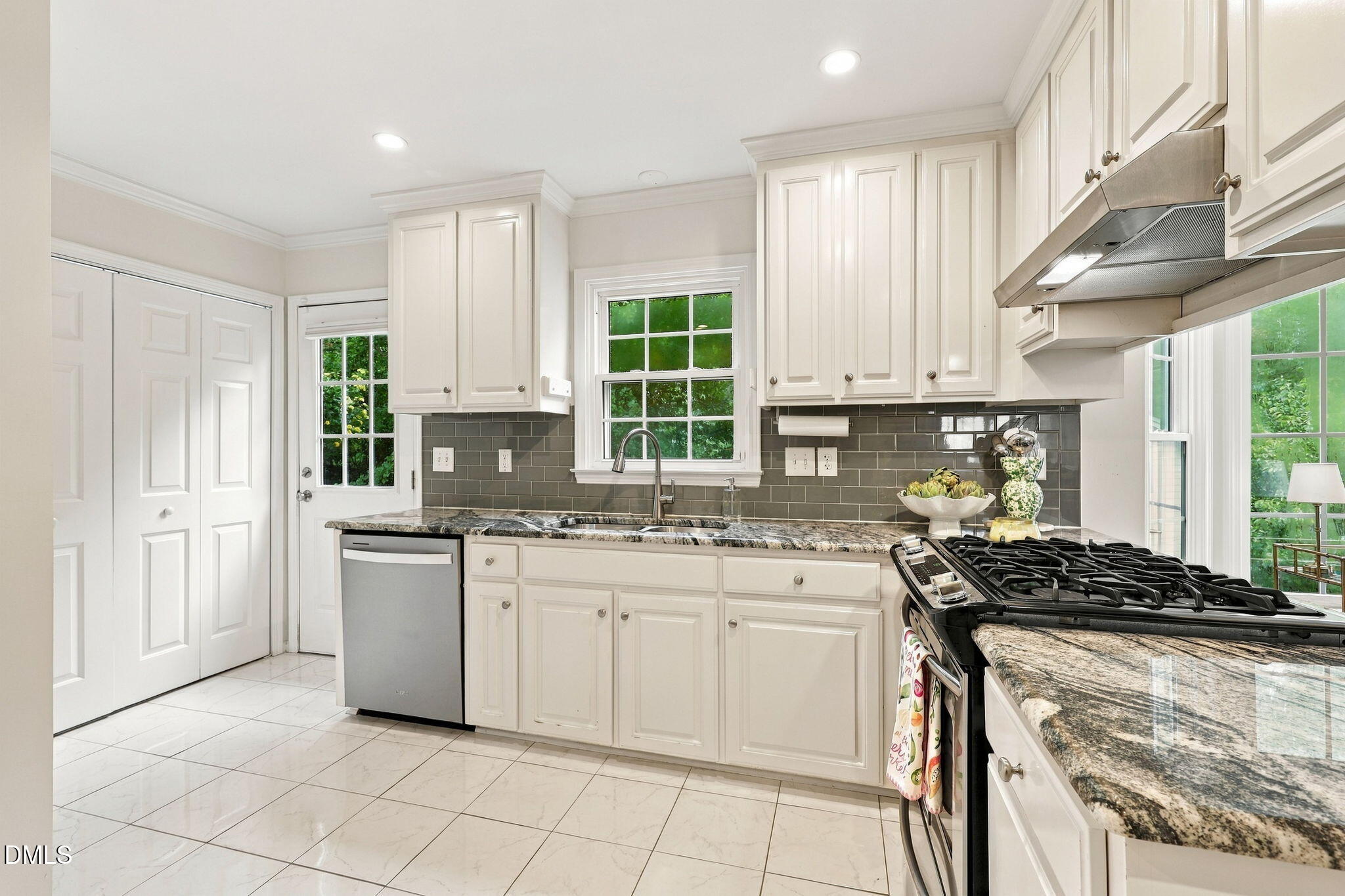 5916 Royal Coach Court Property Photo 16