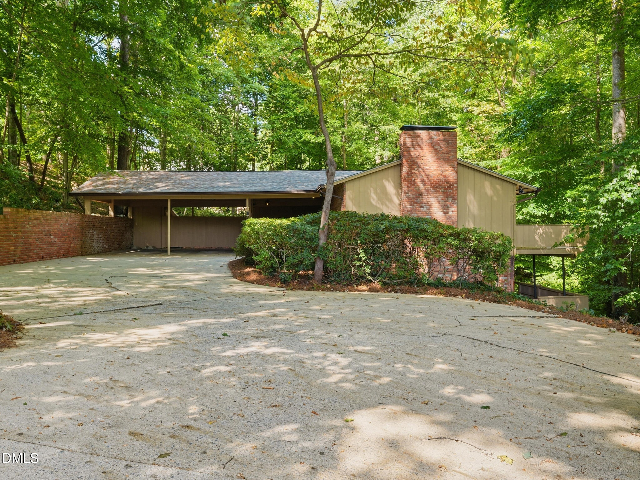 706 Queensferry Road Property Photo 1