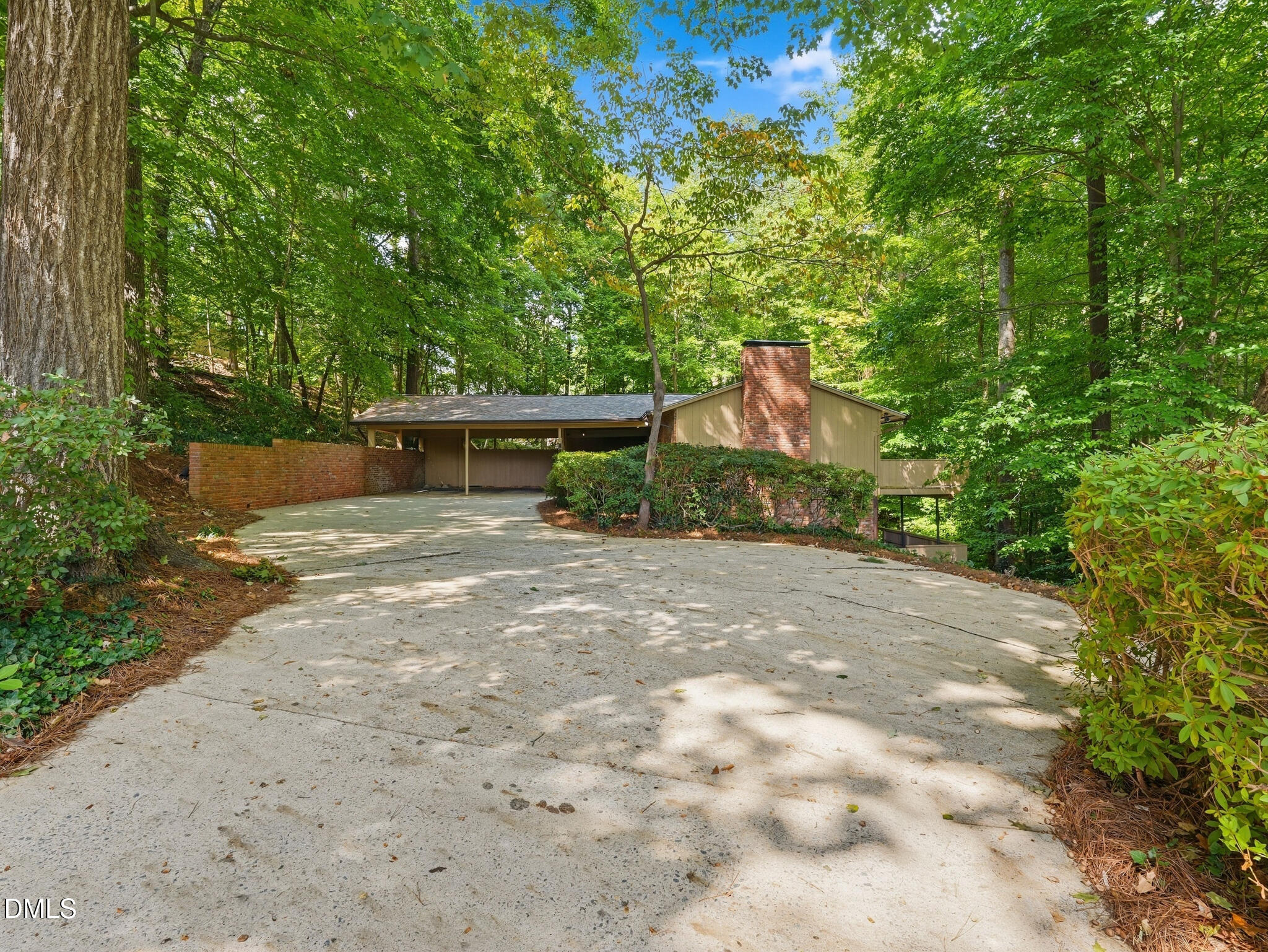706 Queensferry Road Property Photo 3